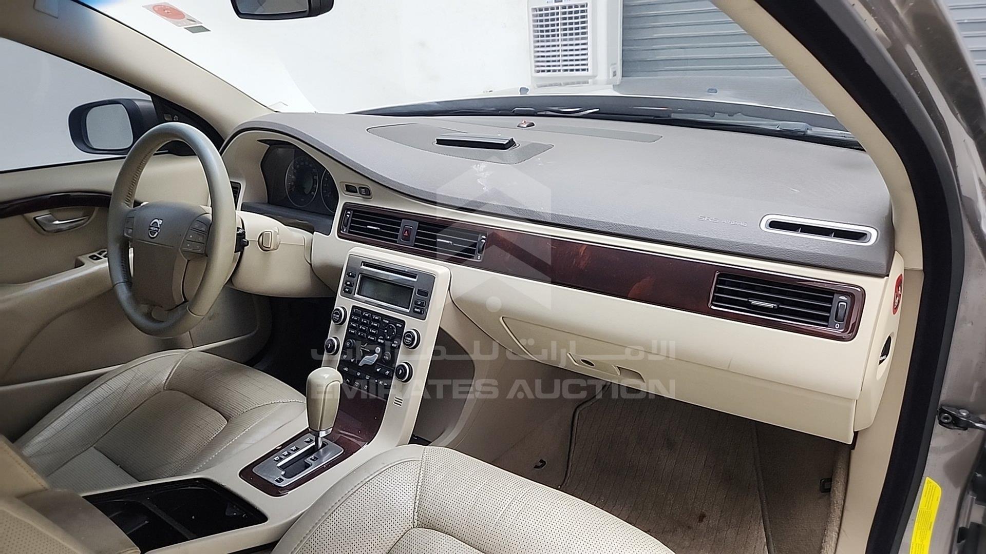 2008 VOLVO S 80 VIN: YV1AS565881076841