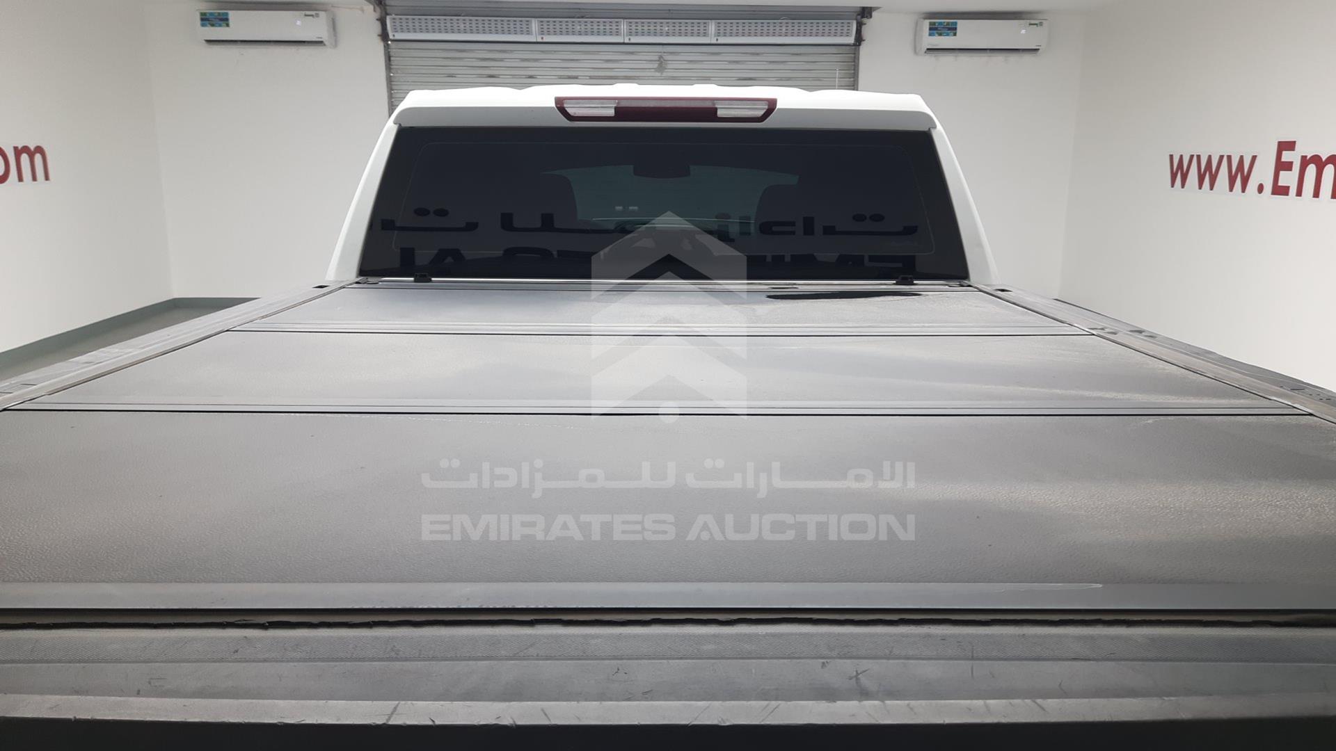 2019 CHEVROLET SILVERADO VIN: 1GCRWAEH2KZ289813
