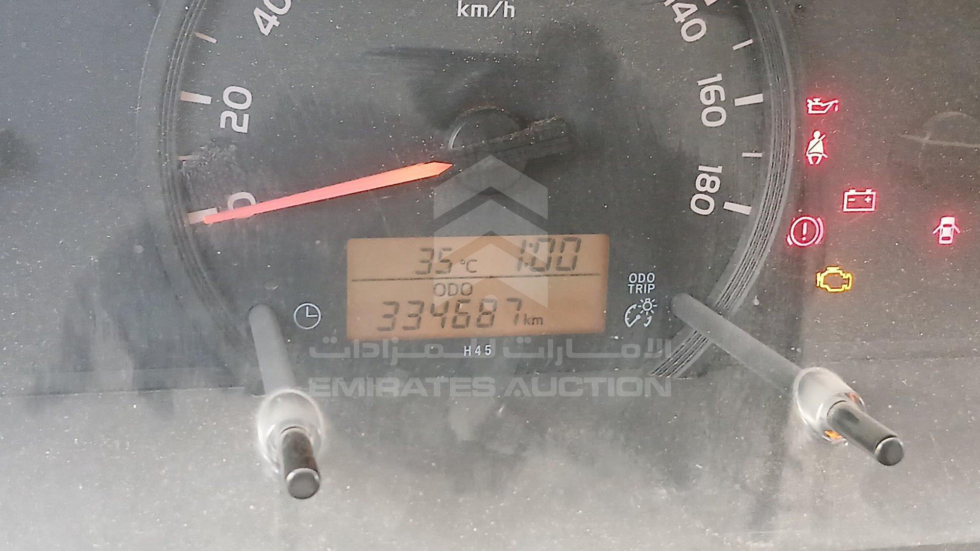 2015 TOYOTA HIACE VIN: JTFHX02P2F0094844
