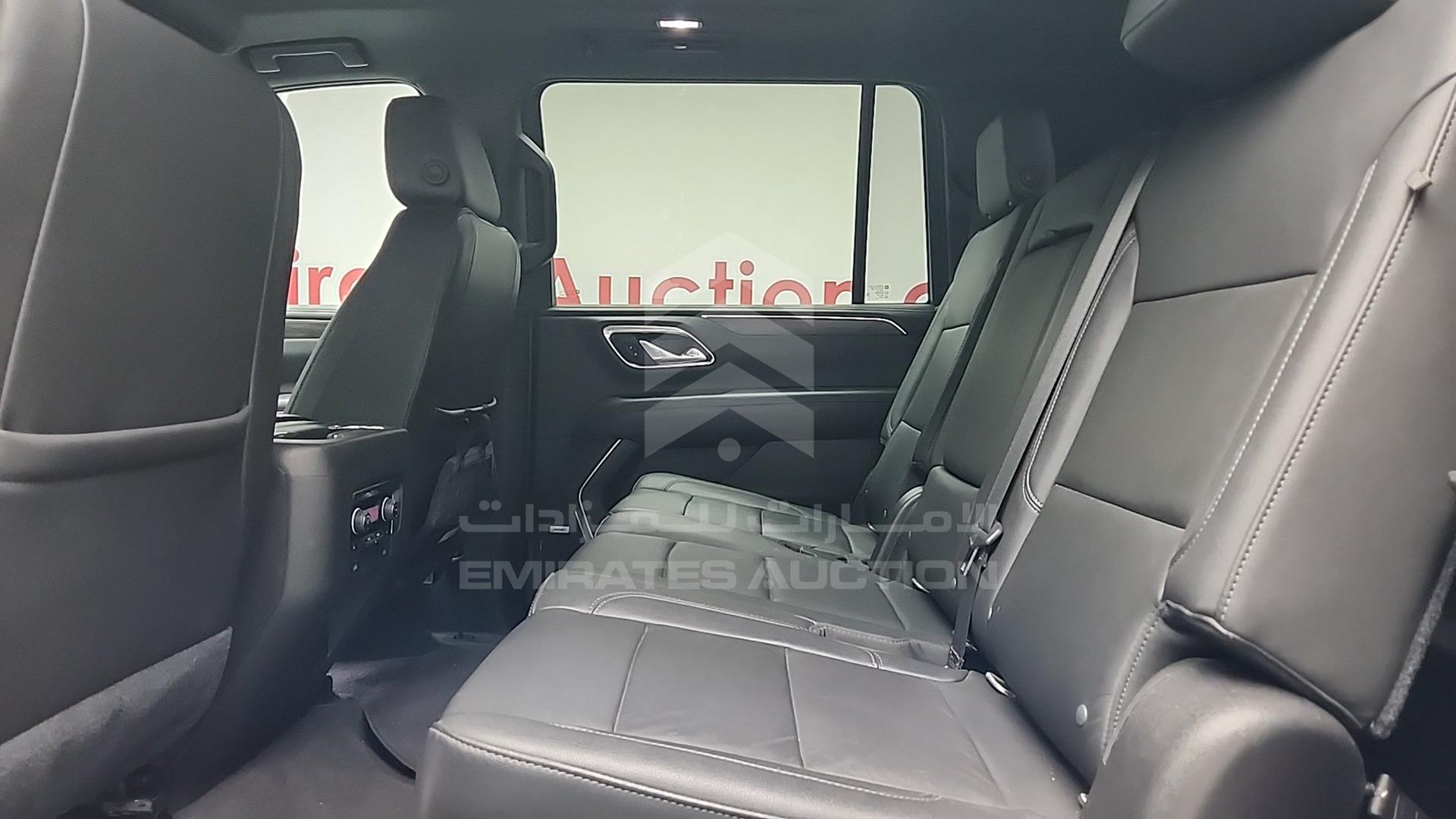 2022 CHEVROLET SUBURBAN VIN: 1GNSKCKD4MR274265