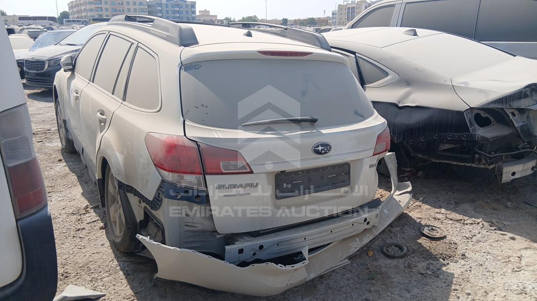 2011 Subaru Outback - Scrap without document — Rear Left Angle — Photo 6