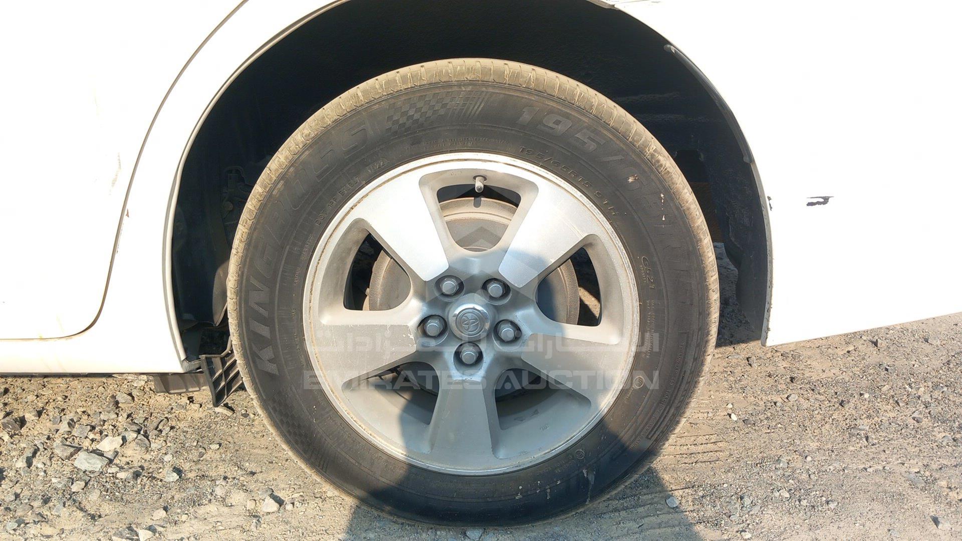 2015 TOYOTA COROLLA VIN: RKLBB9HE2F5093531