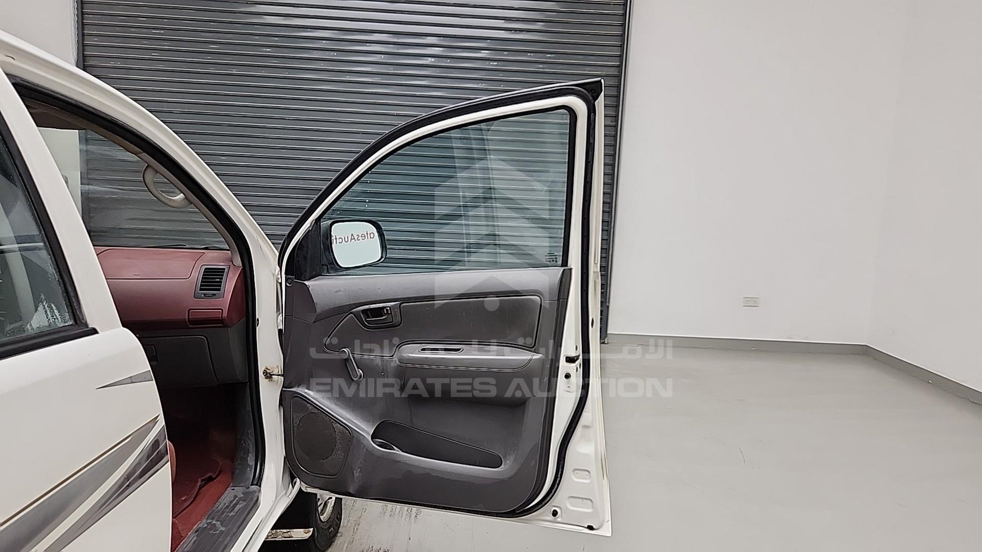 2015 TOYOTA HILUX VIN: MR0FR22G6F0790713