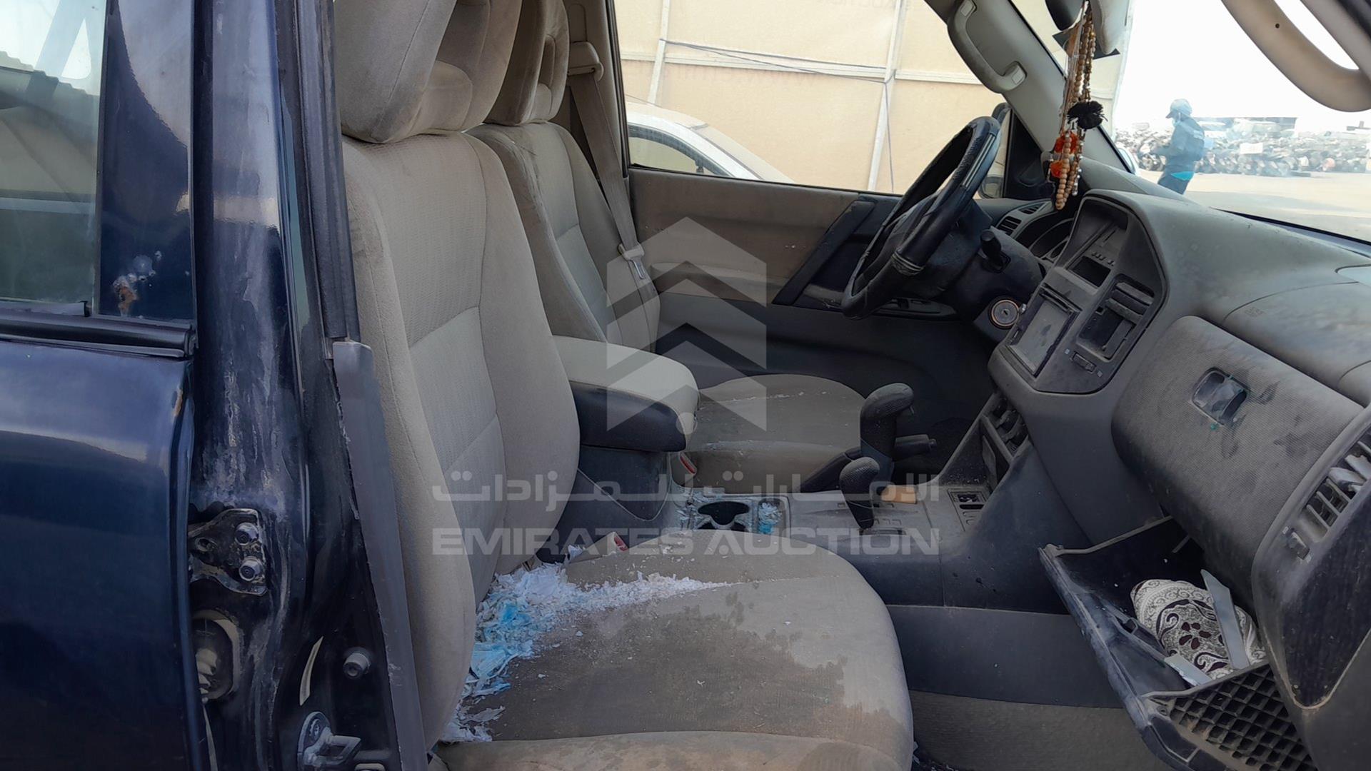 2007 MITSUBISHI PAJERO VIN: JMYLRV73W7J703442