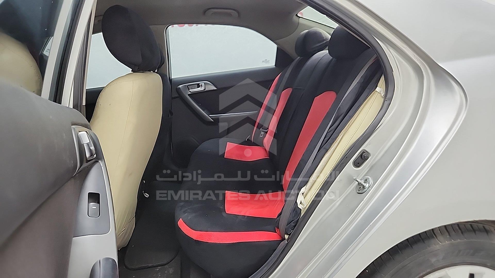2012 KIA CERATO VIN: KNAFU411BC5962272