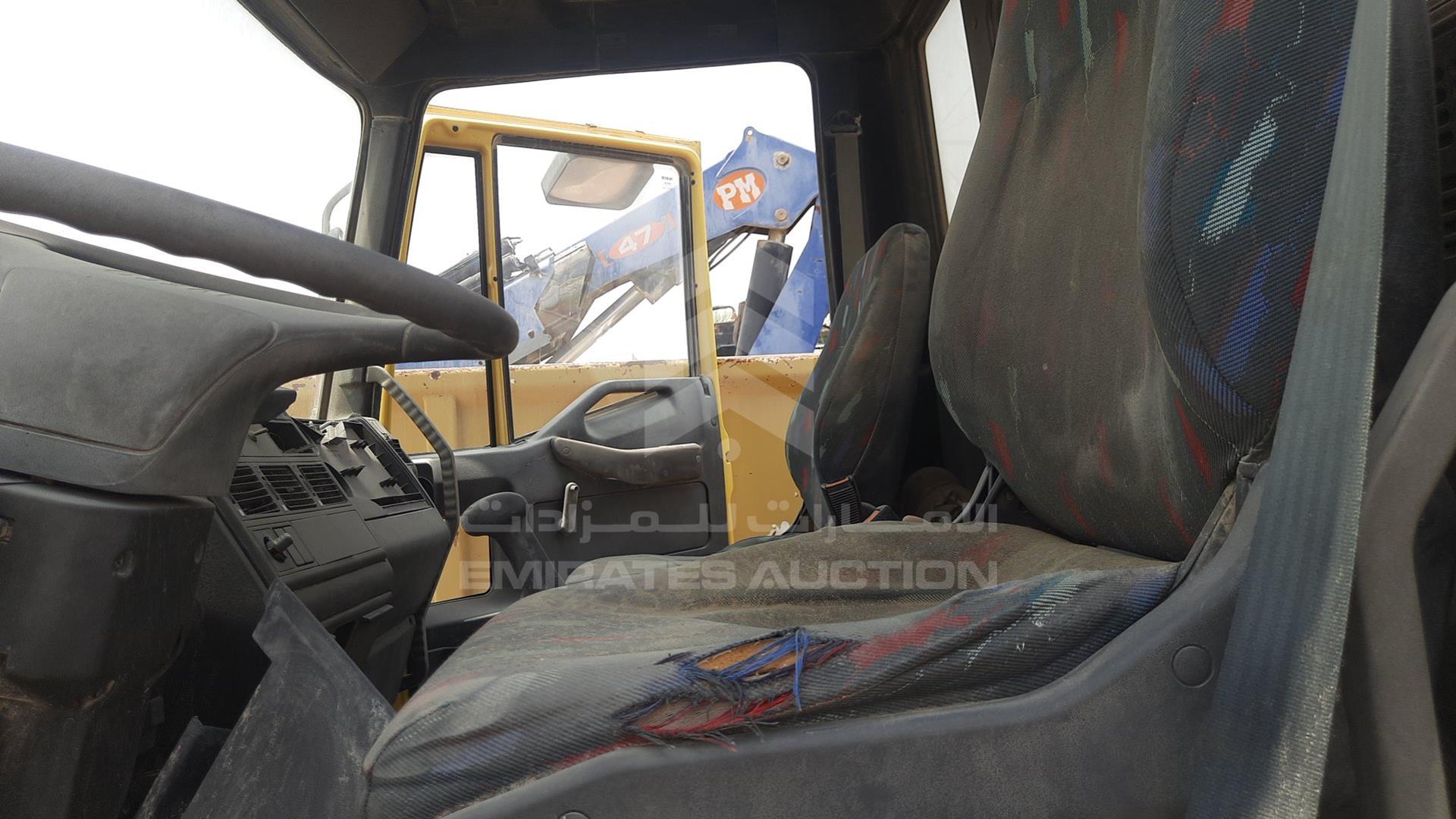 0 IVECO EUROCARGO VIN: ZCFB1HG8002291305