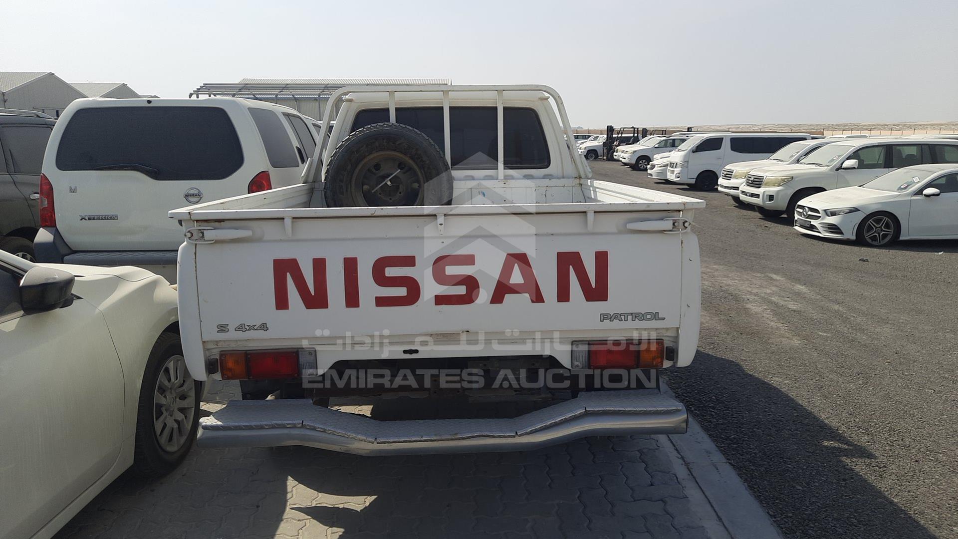 2014 NISSAN PATROL PICK UP VIN: JN6DY1AY2EX603662