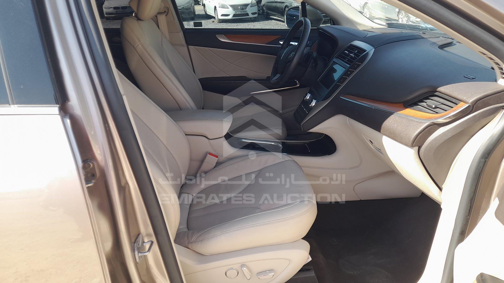 2019 LINCOLN MKC VIN: 5LMCJ2C99KUL23175