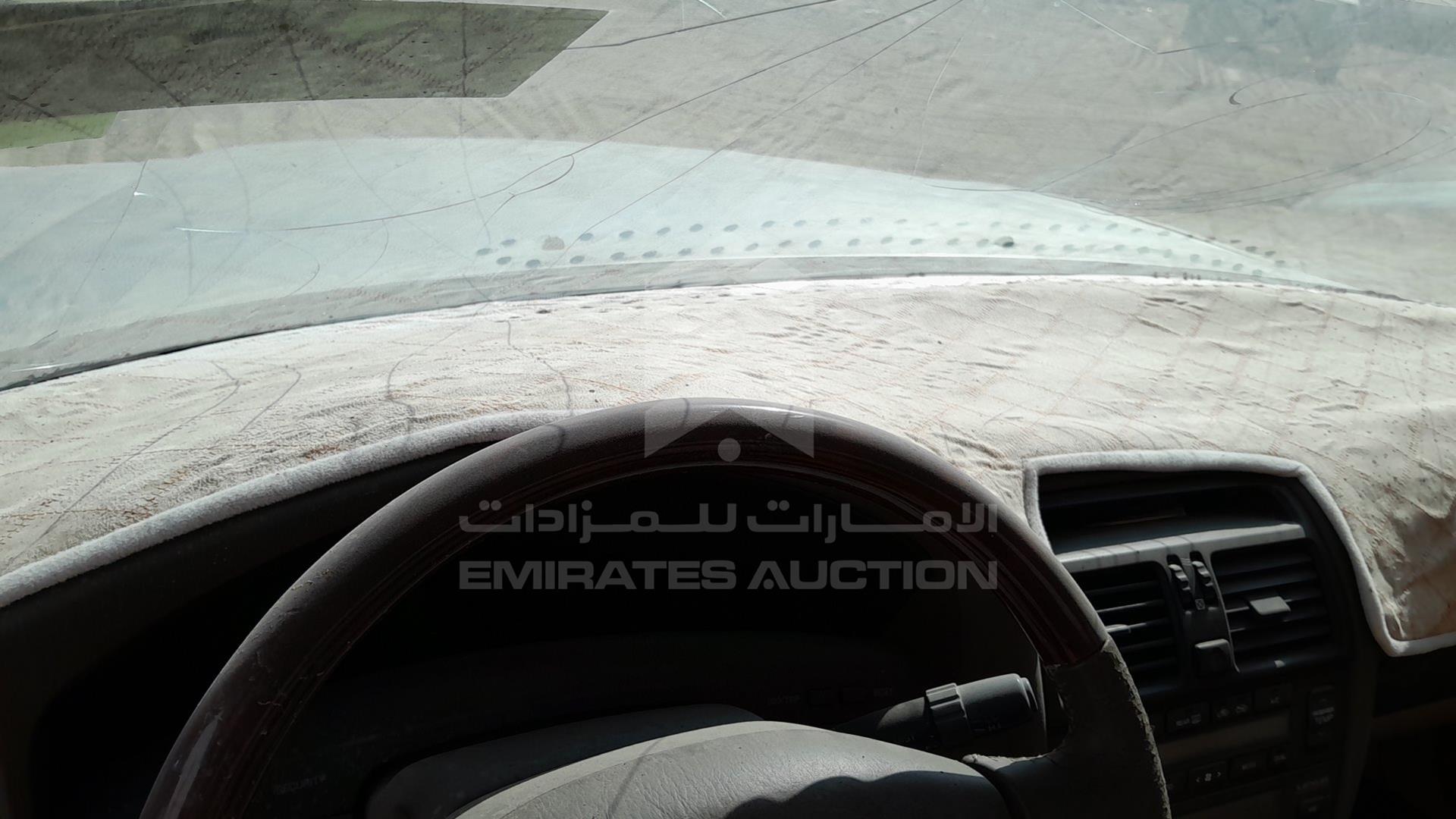 1997 LEXUS LS400 VIN: JT8BH28F7V0073877