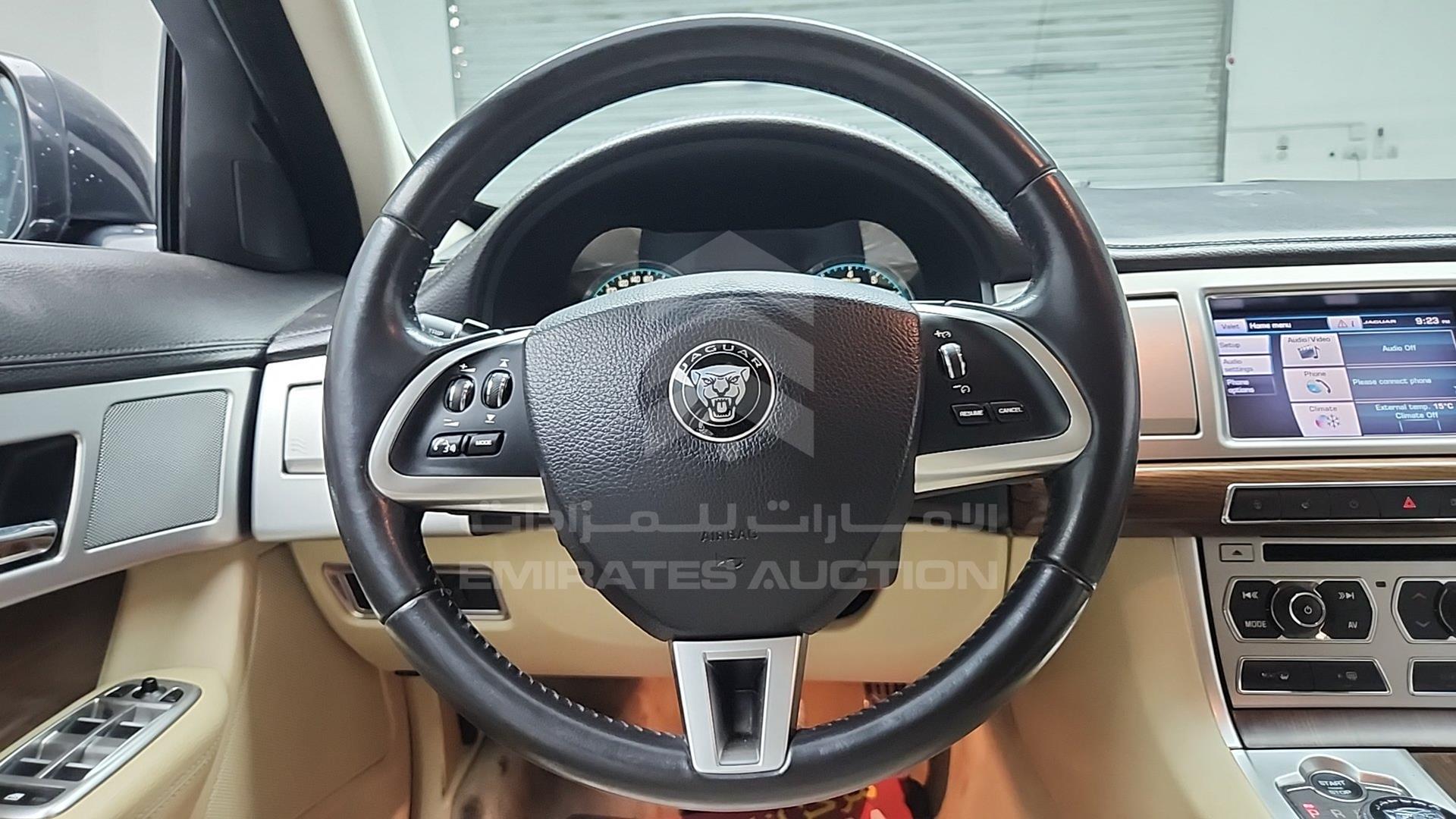 2014 JAGUAR XF VIN: SAJAA05N9EPU12651