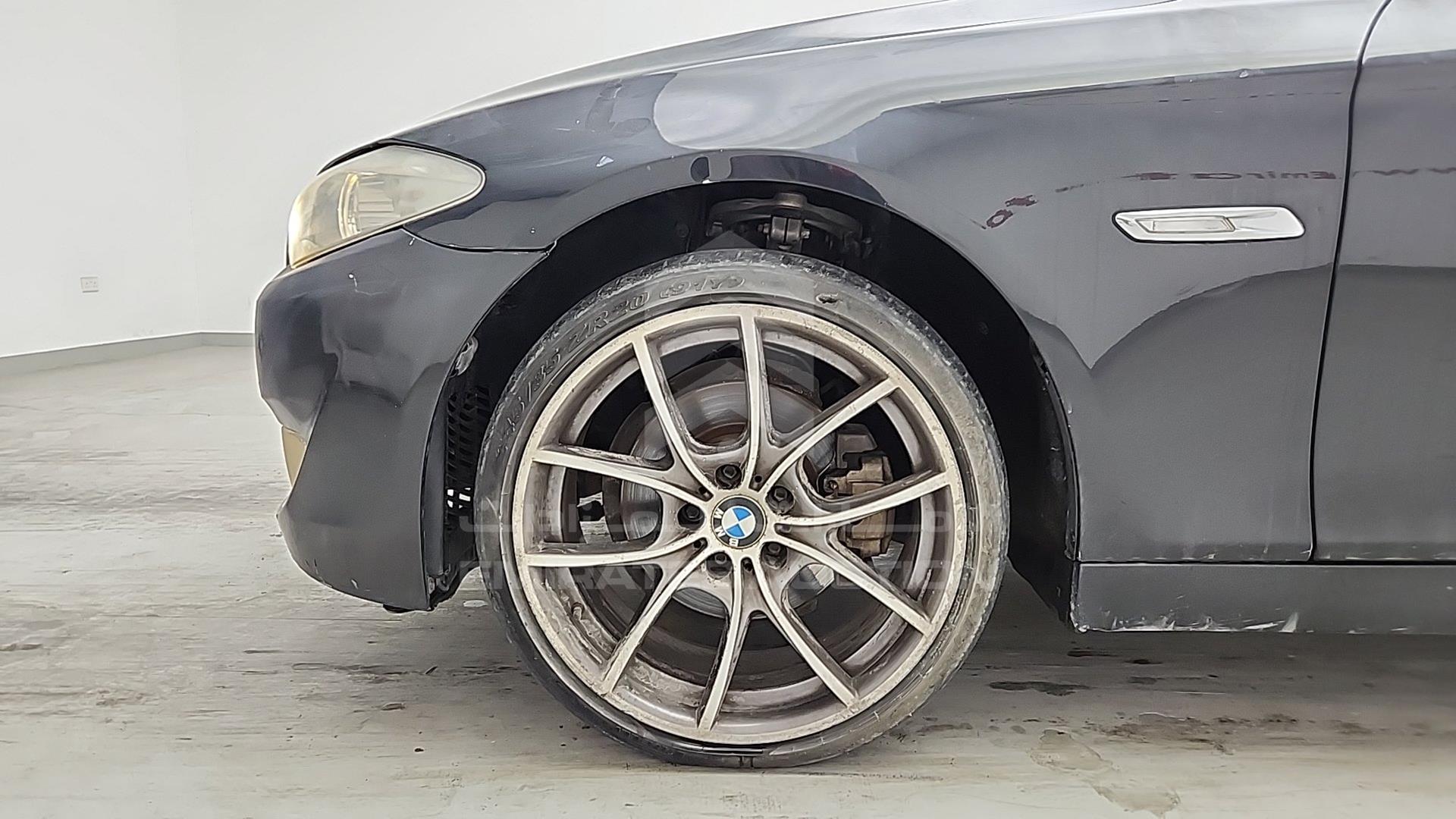 2013 BMW 520 I VIN: WBAXG110XDDW31333