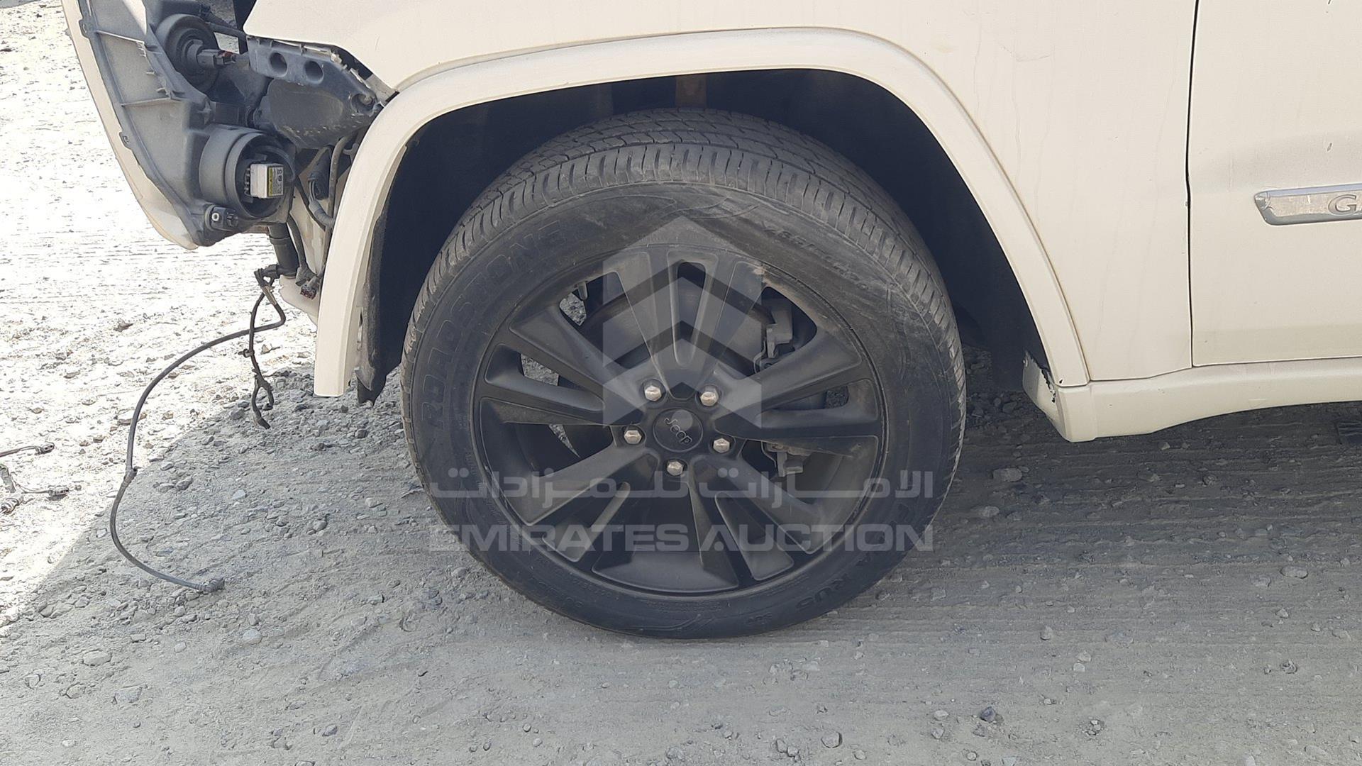 2012 JEEP GRAND CHEROKEE VIN: 1C4RJFAG4CC216648
