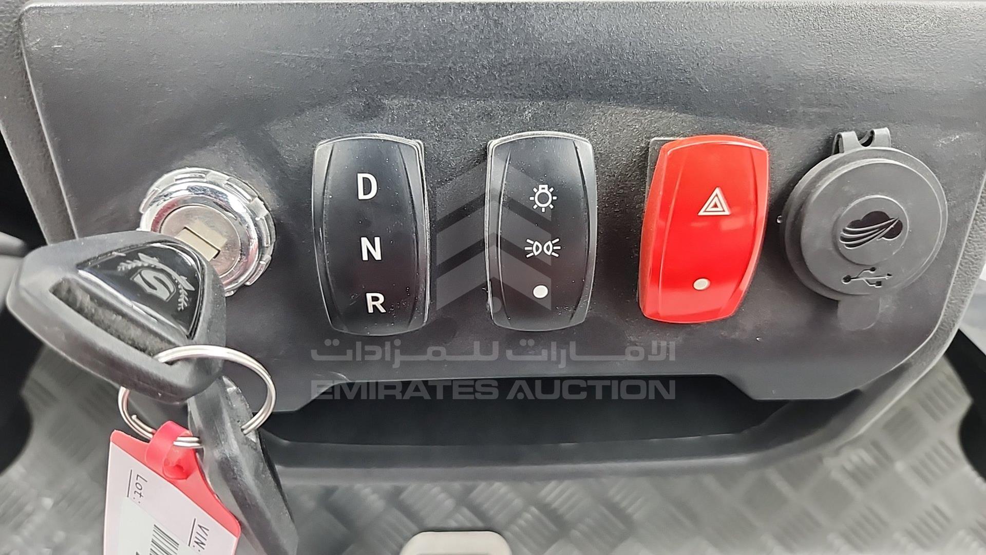 2025 GOLF CART ELECTRIC VIN: ZM24113