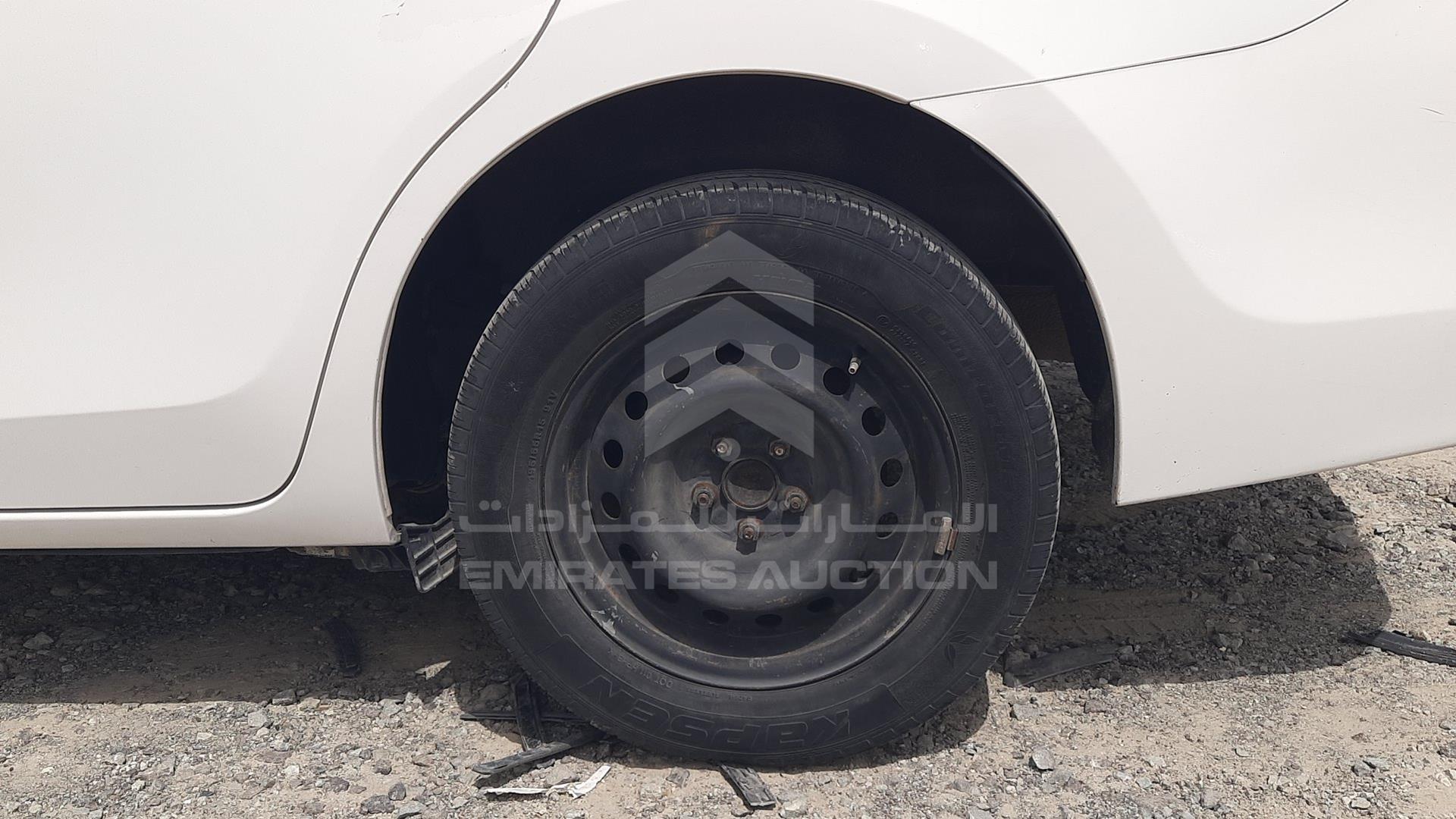 2015 TOYOTA COROLLA VIN: RKLBB9HE0F5140457