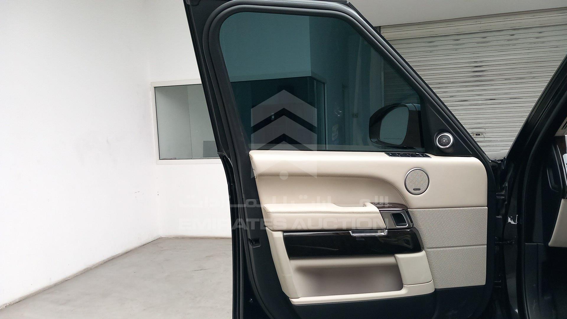 2013 RANGE ROVER --- VIN: SALGA2EF8DA113532