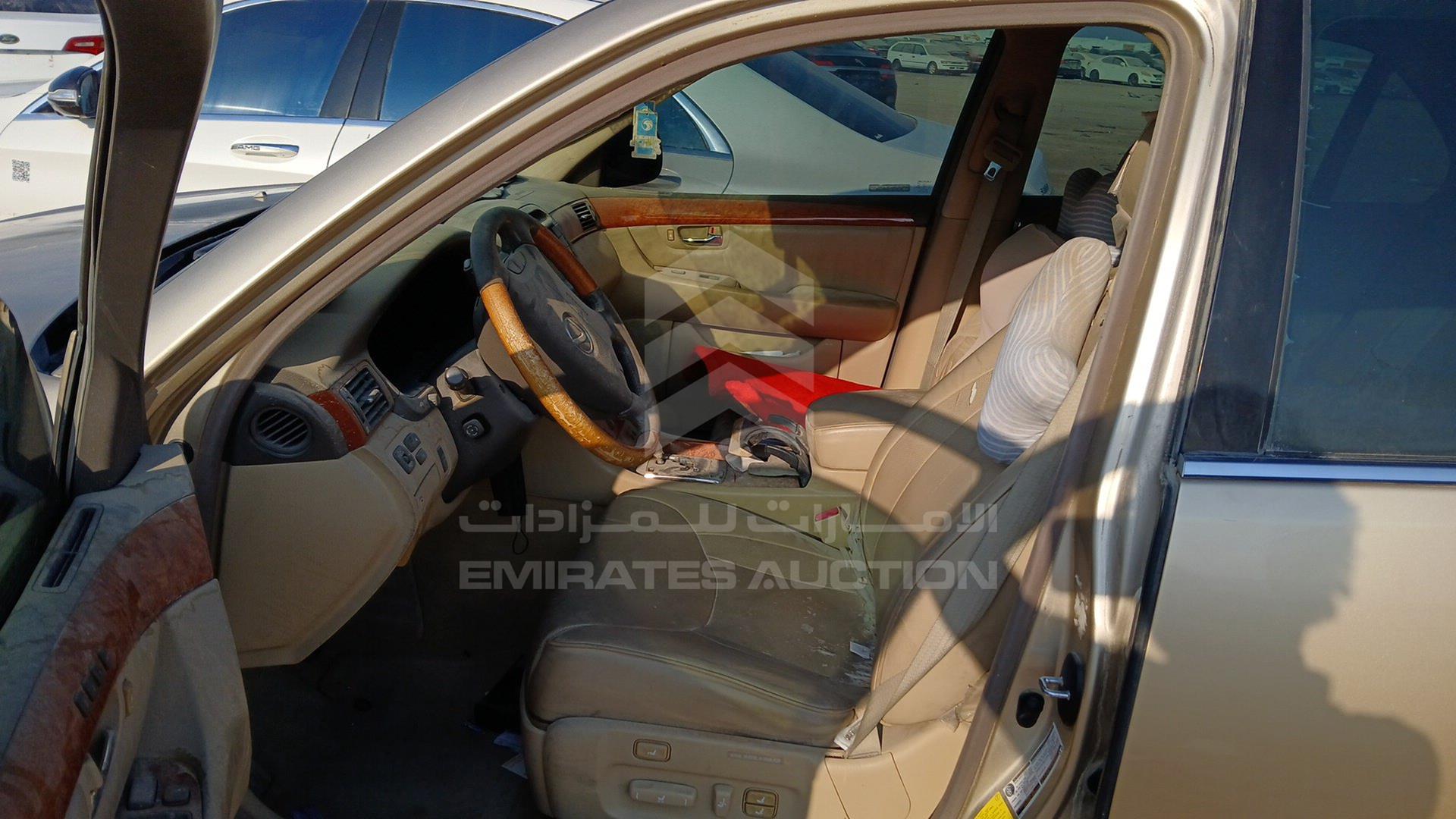 2005 LEXUS LS 430 VIN: JTHBN36F655013383