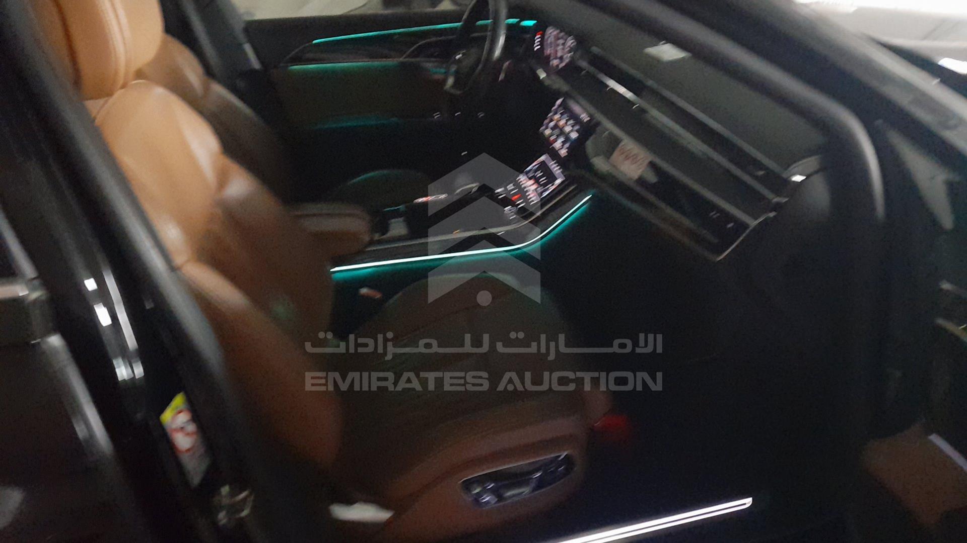 2020 AUDI A8 VIN: WAUZZZF8XLN002440