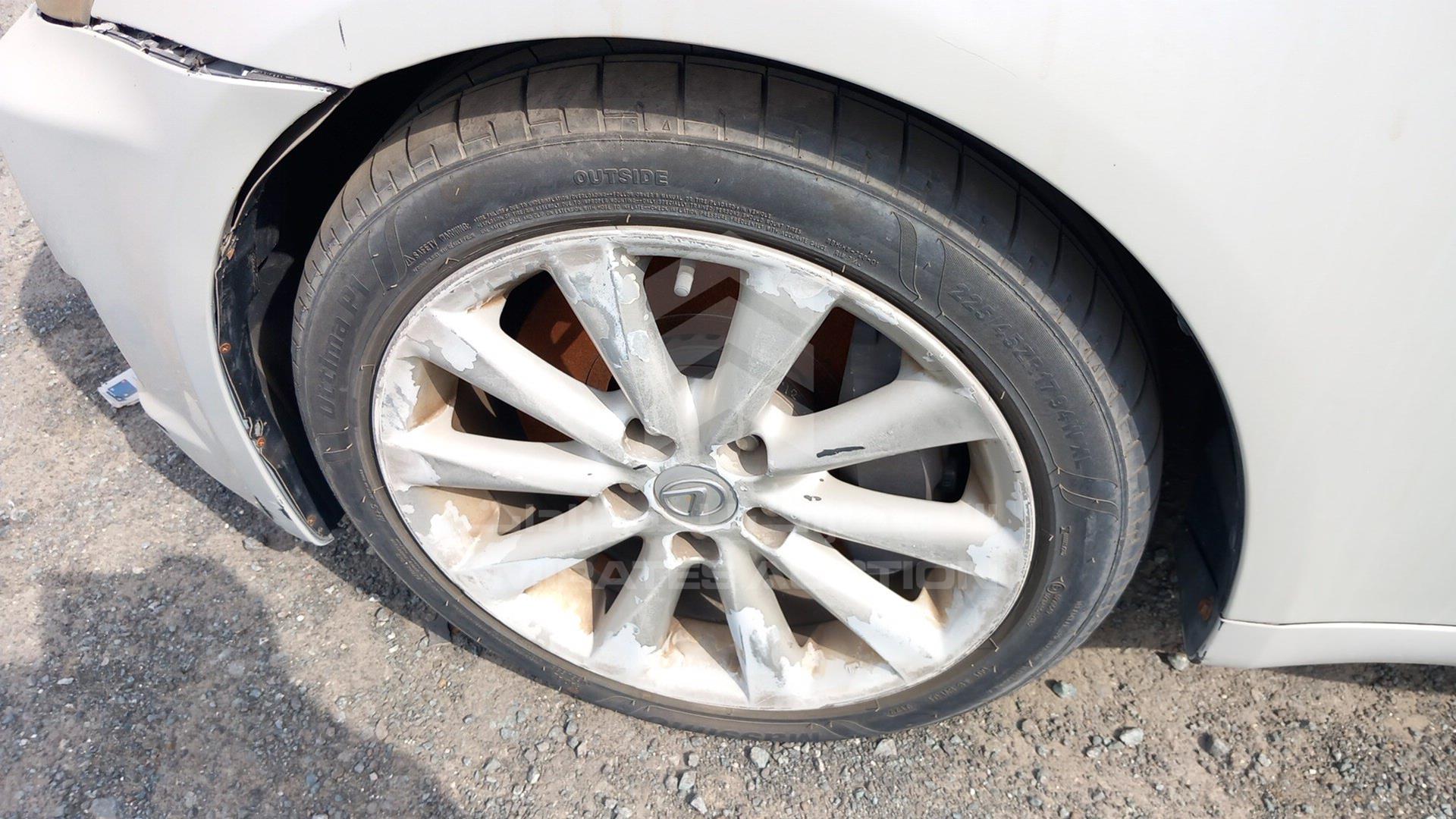 2009 LEXUS IS300 VIN: JTHBG262192018502