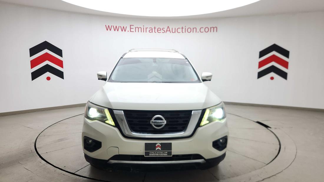 2017 Nissan Pathfinder — 360-degree view