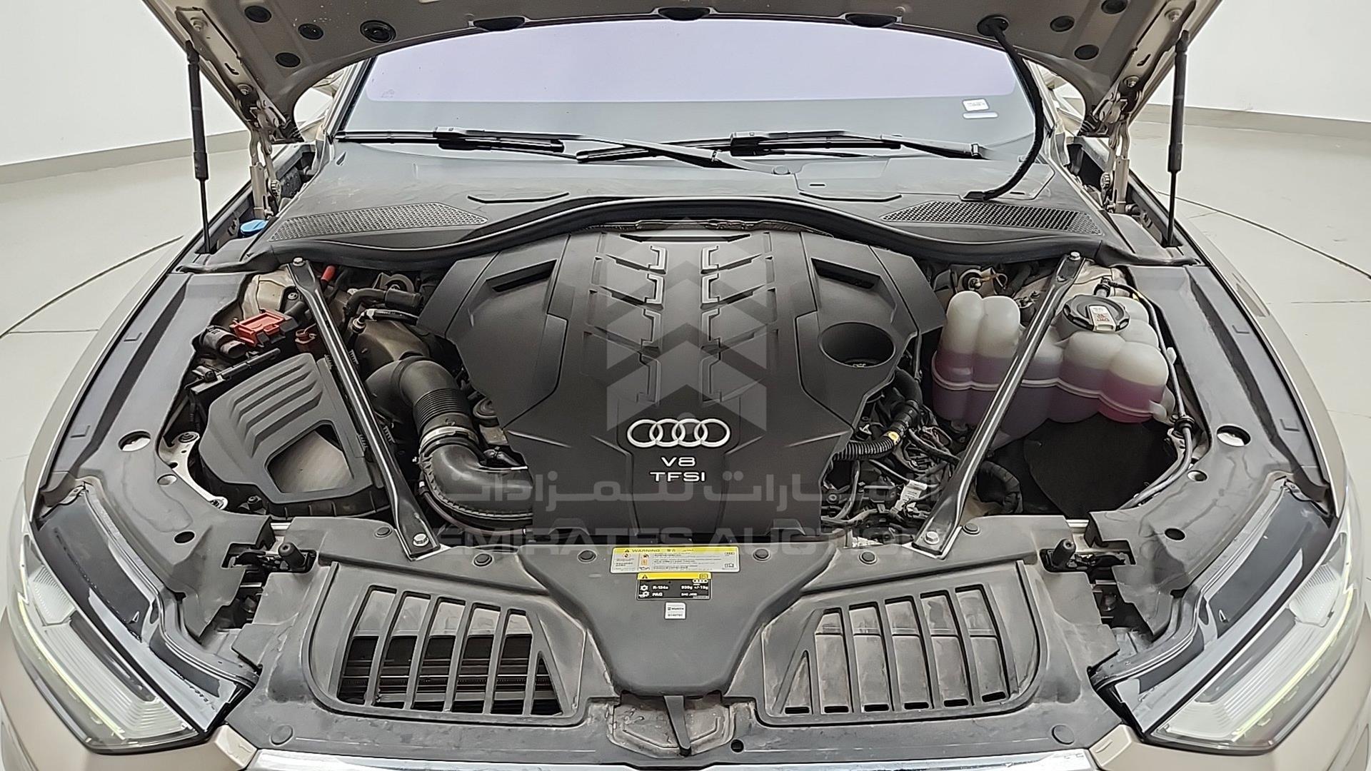 2019 AUDI A8 L VIN: WAUZZZF87KN003737