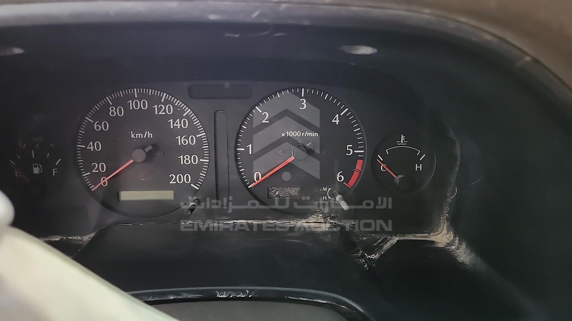 1998 NISSAN PATROL VIN: JN1TBSY61Z0404977