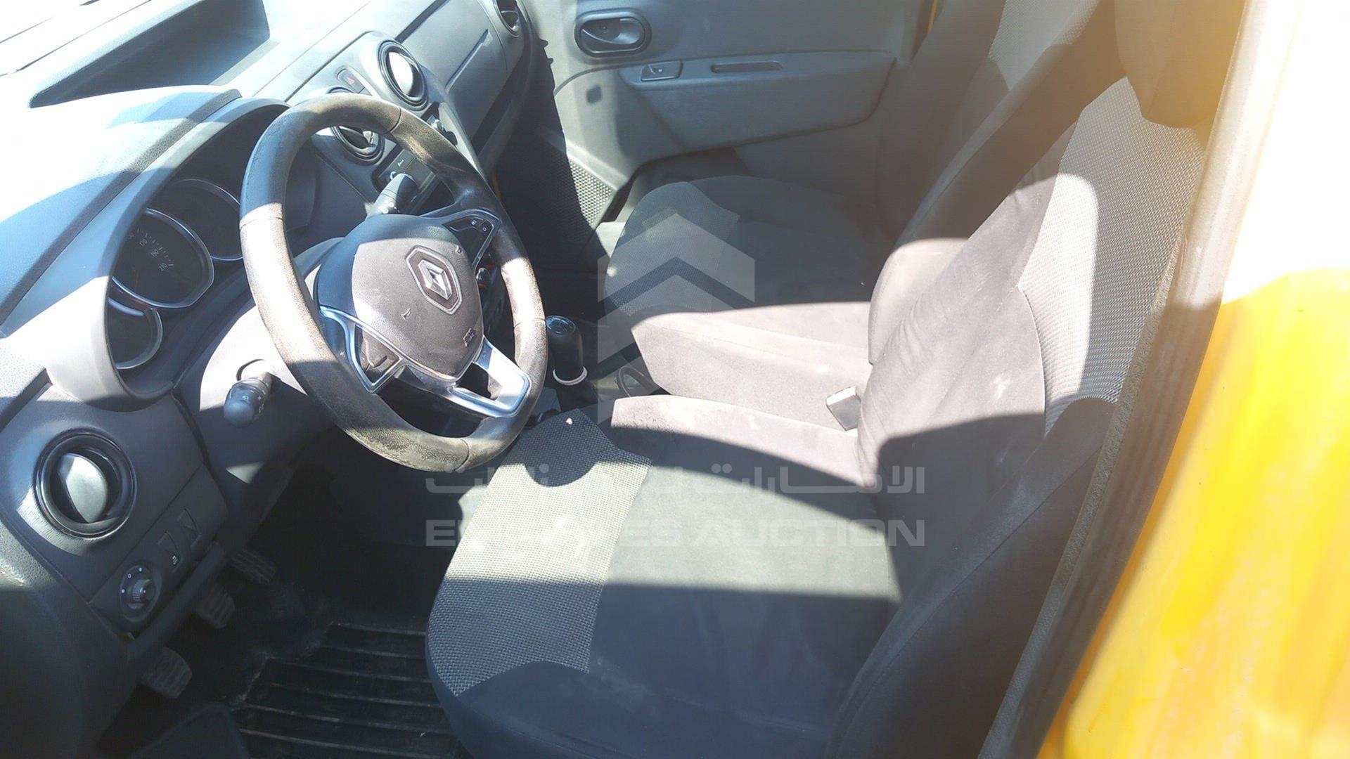 2020 RENAULT DOKKER VIN: VF18SRB4XLG554562