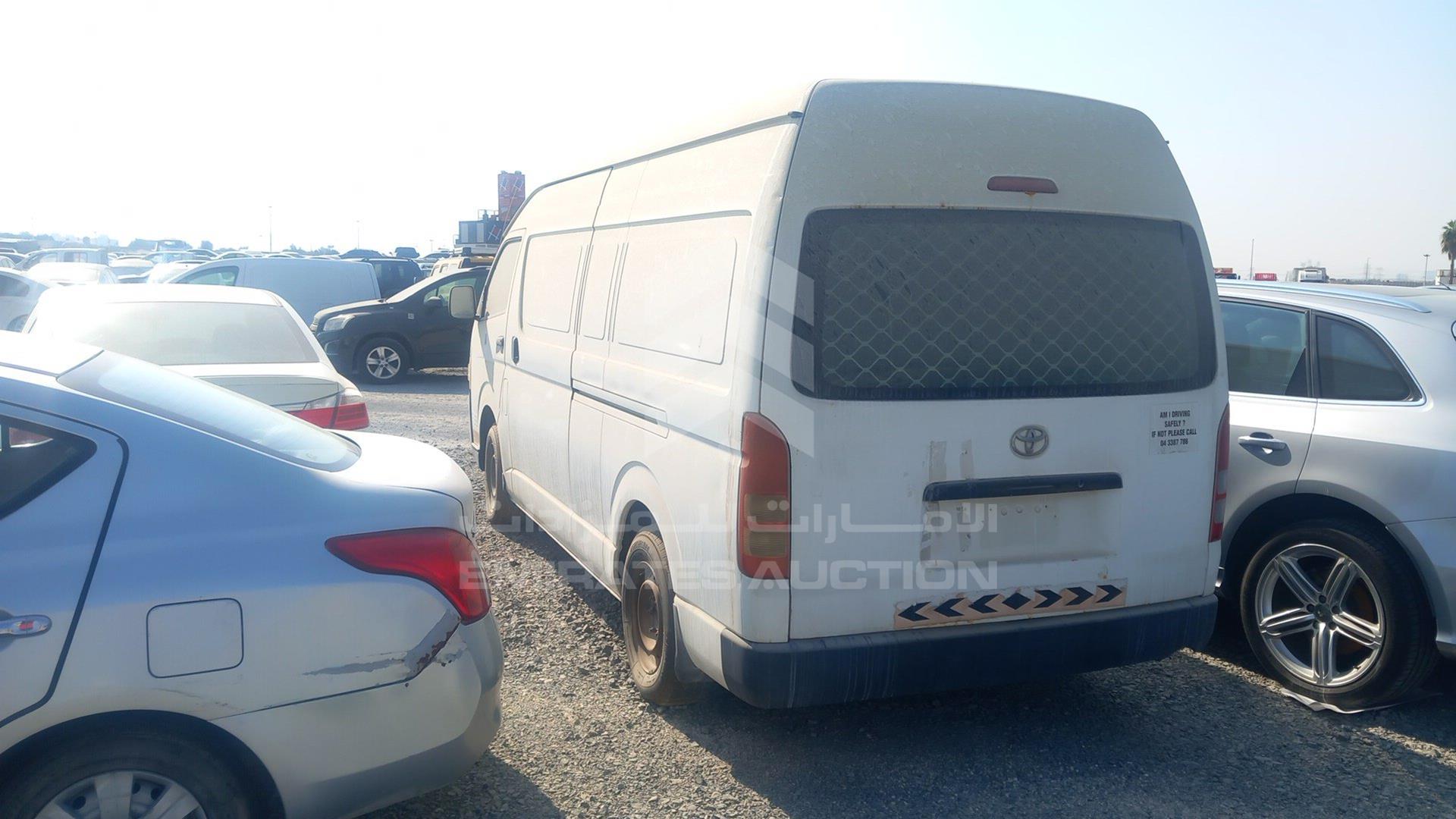 2011 TOYOTA HIACE VIN: JTFPX22P9B0026395