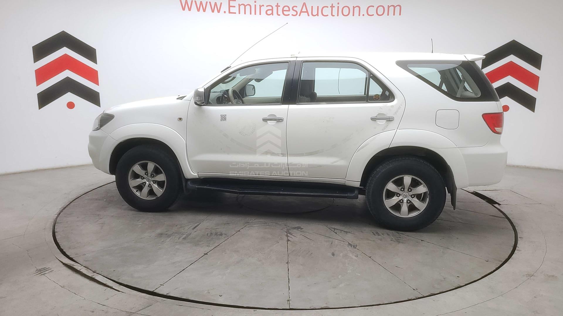 2007 TOYOTA FORTUNER VIN: MHFYU59G477001095