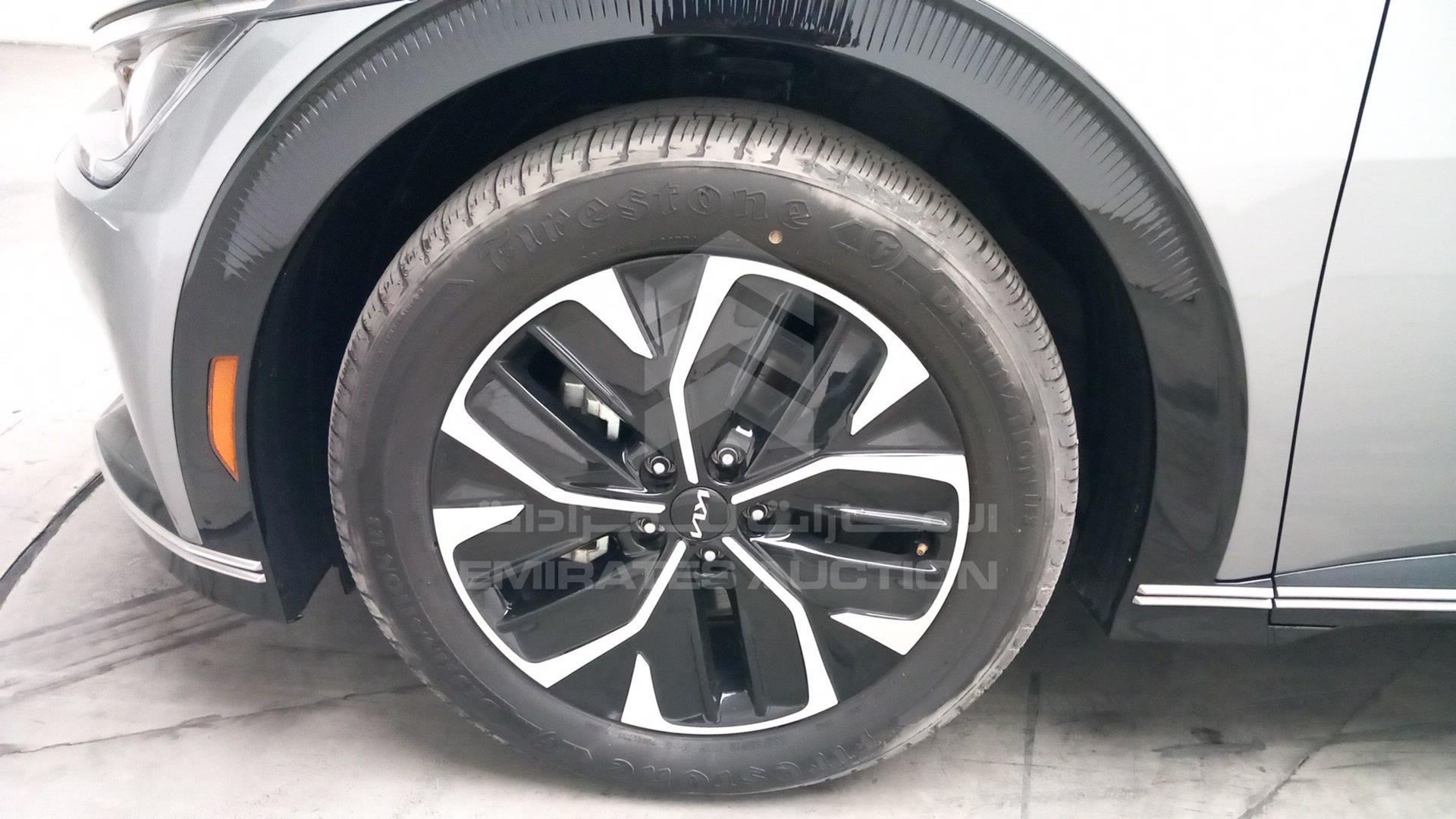 2023 KIA EV 6 VIN: KNDC34LA4P5130599