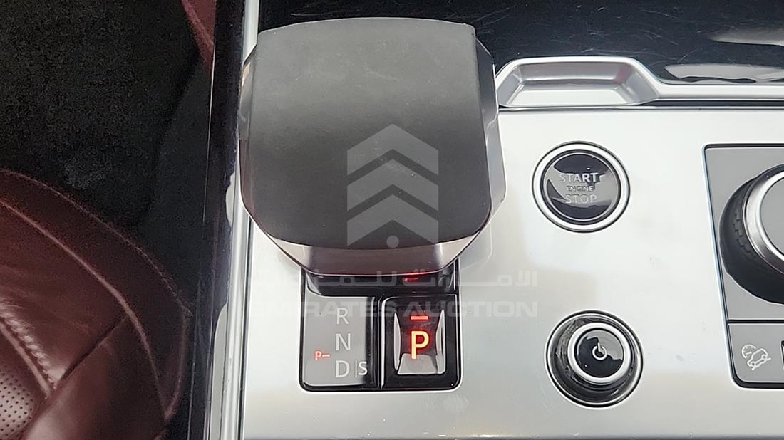 2023 Range Rover HSE — Gear View — Photo 20