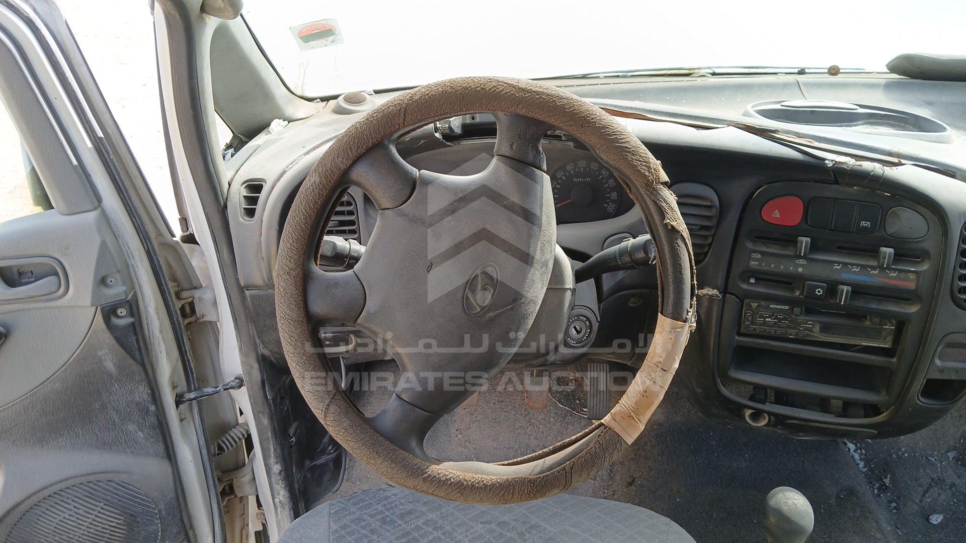 2005 HYUNDAI H1 VIN: KMJWVH7W25U675752
