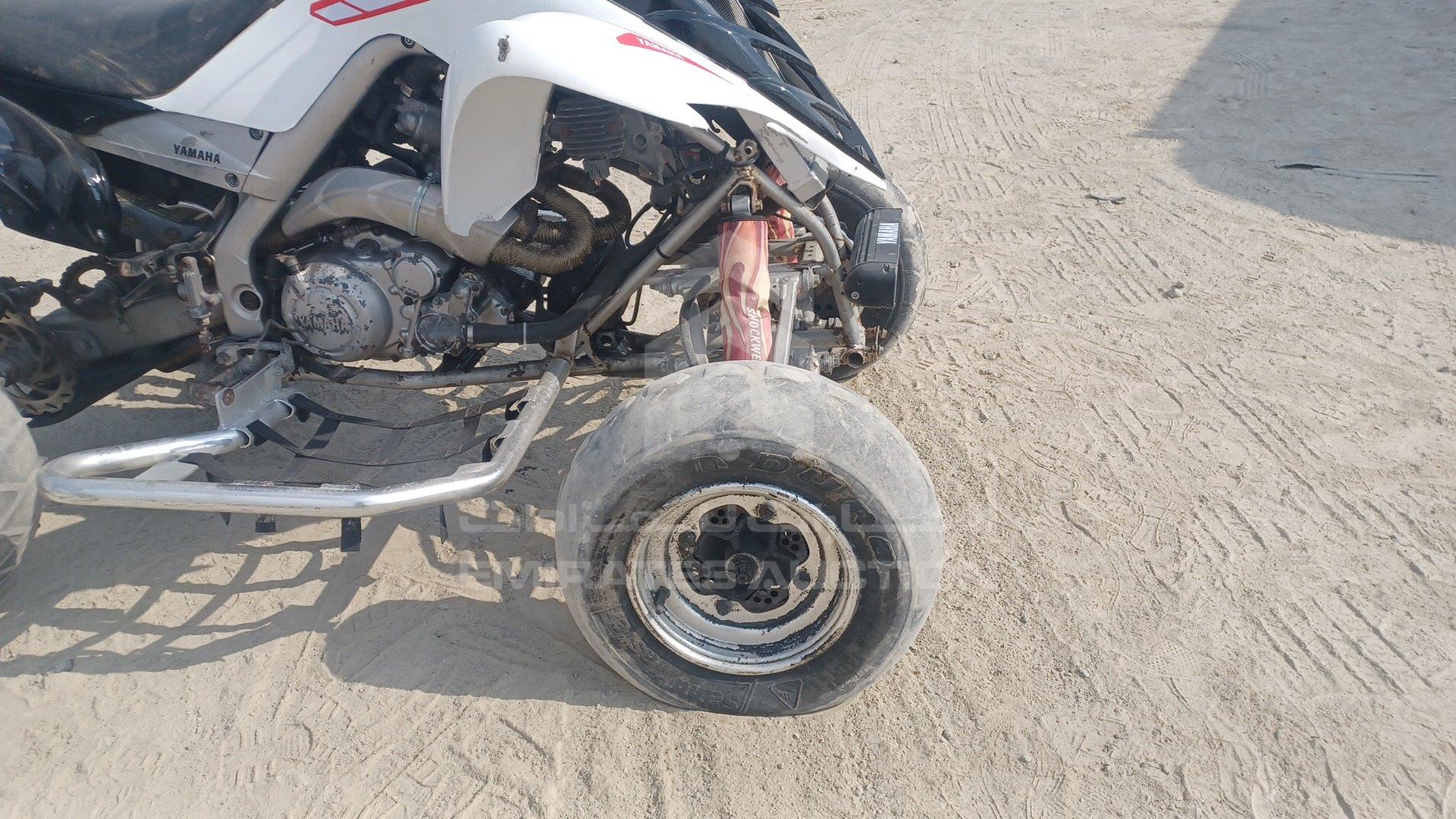 0 YAMAHA --- VIN: 4D32816L00