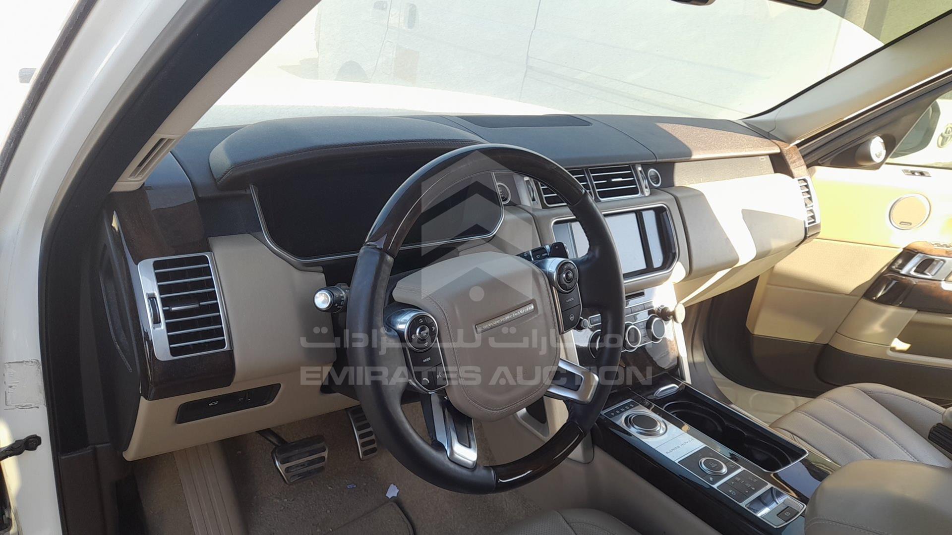 2014 RANGE ROVER VOGUE VIN: SALGA2EFXEA136165