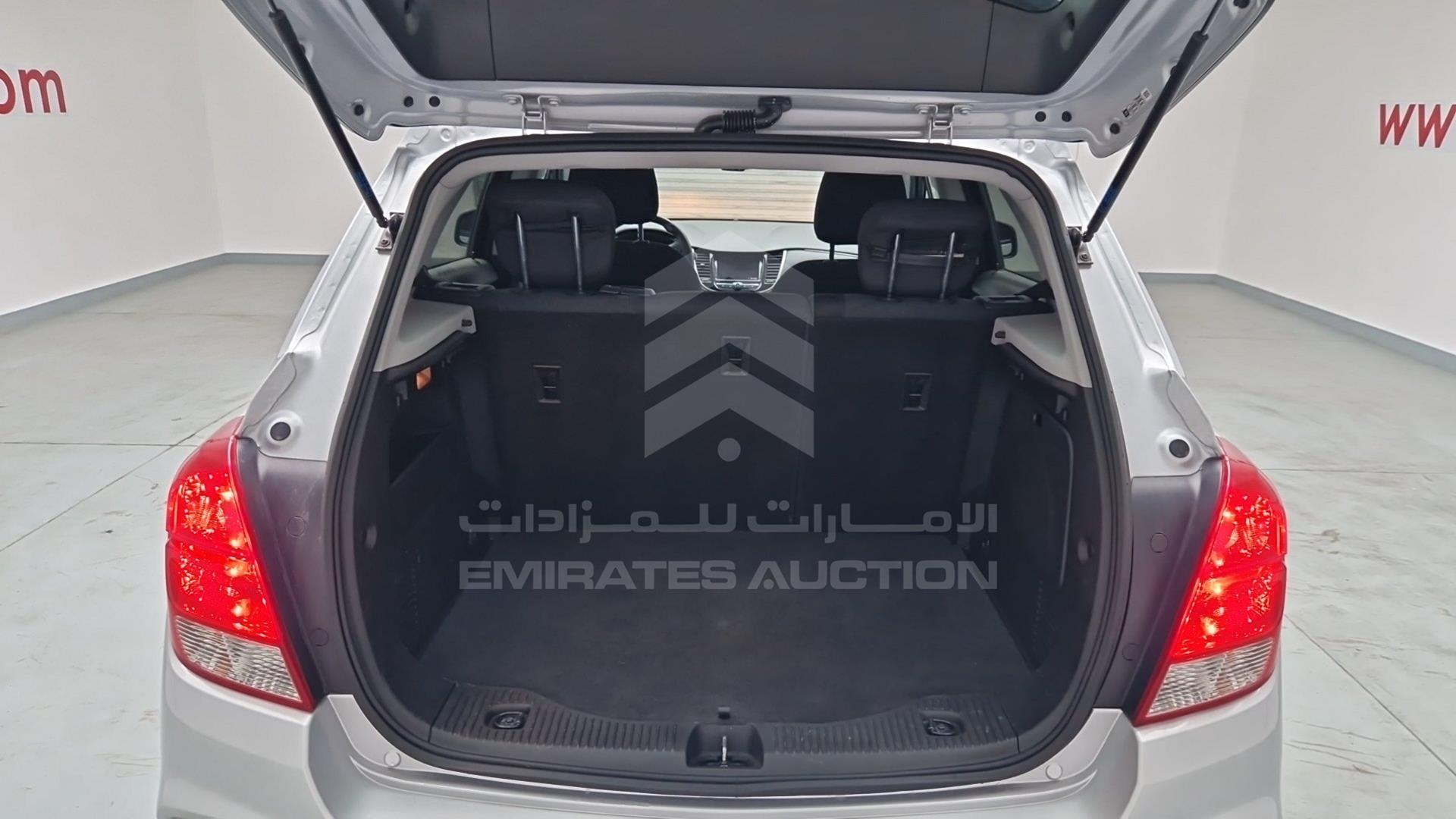 2020 CHEVROLET TRAX VIN: 3GNCJKSB2LL306166