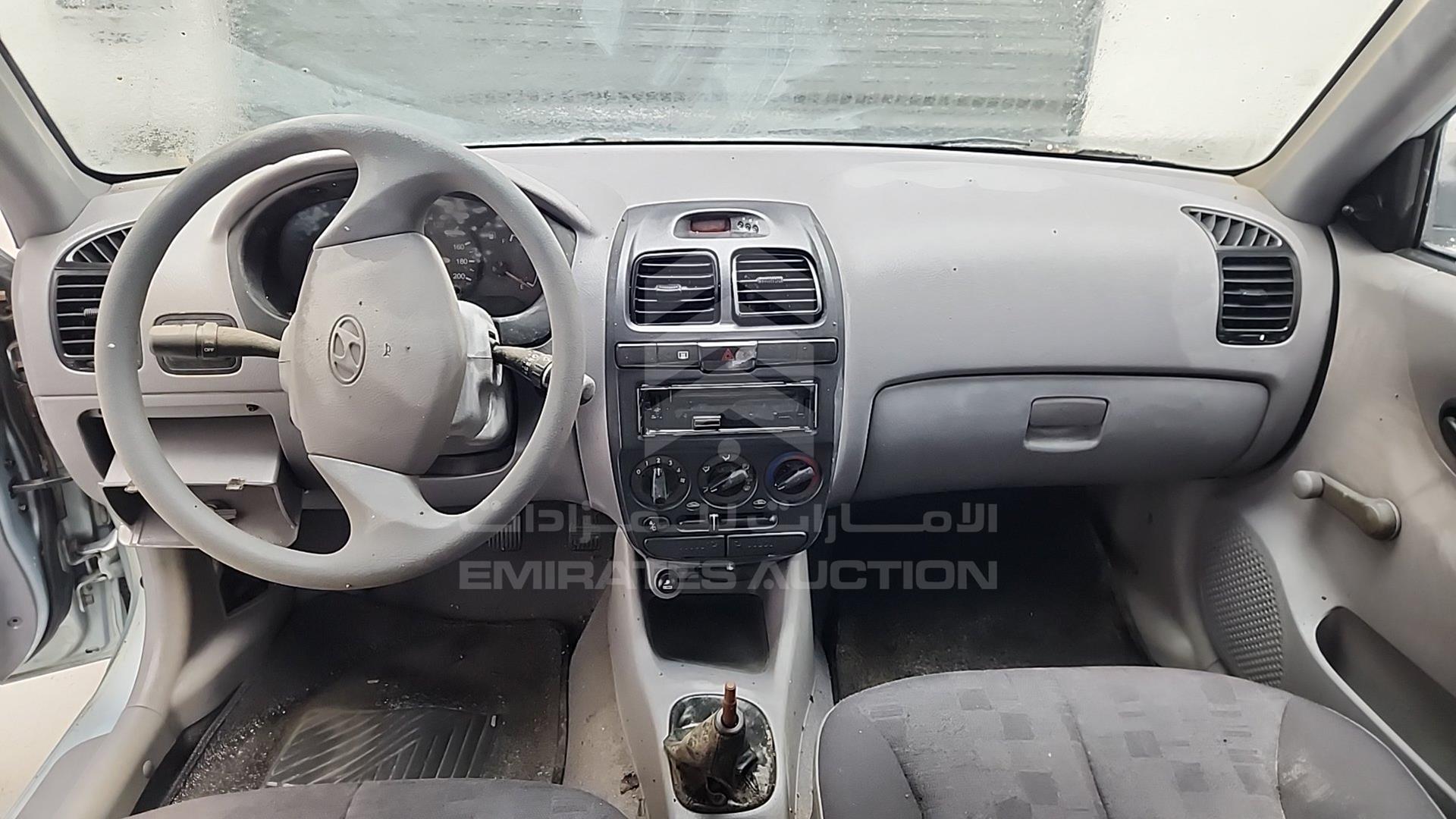 2004 HYUNDAI ACCENT VIN: KMHCG41F54U546211