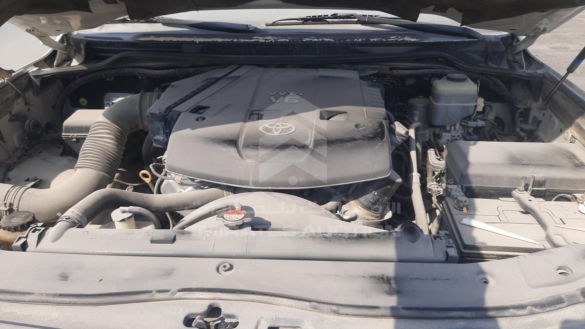2011 TOYOTA LAND CRUISER VIN: JTMDU09J8B4032305