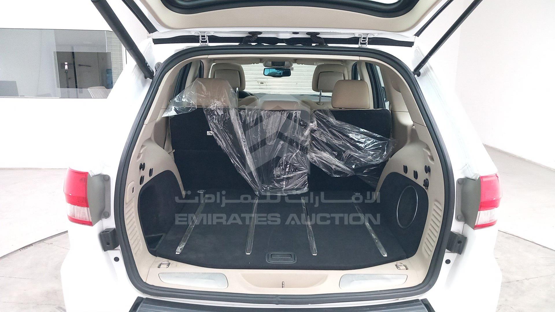 2013 JEEP GRAND CHEROKEE VIN: 1C4RJFBT6DC586576