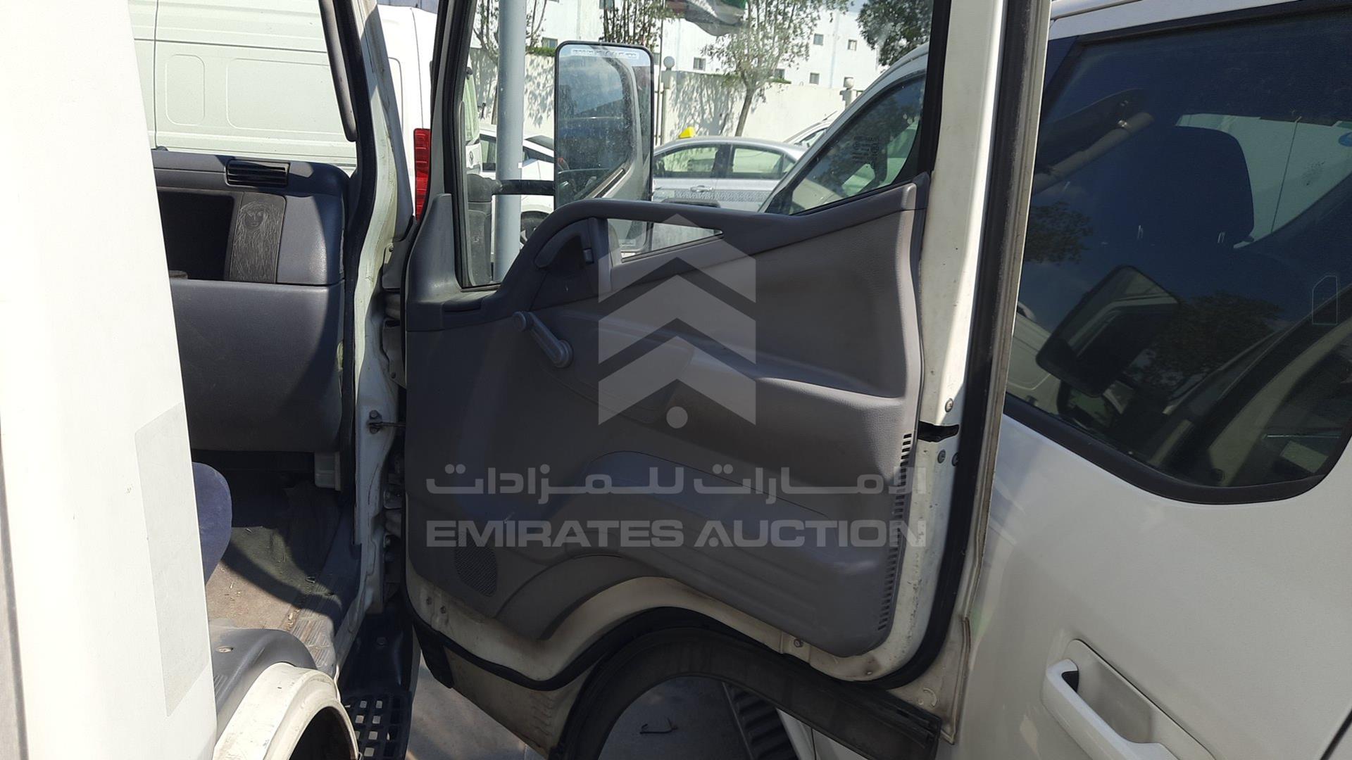 2015 MITSUBISHI CANTER VIN: JL7B6E1P1FK019141