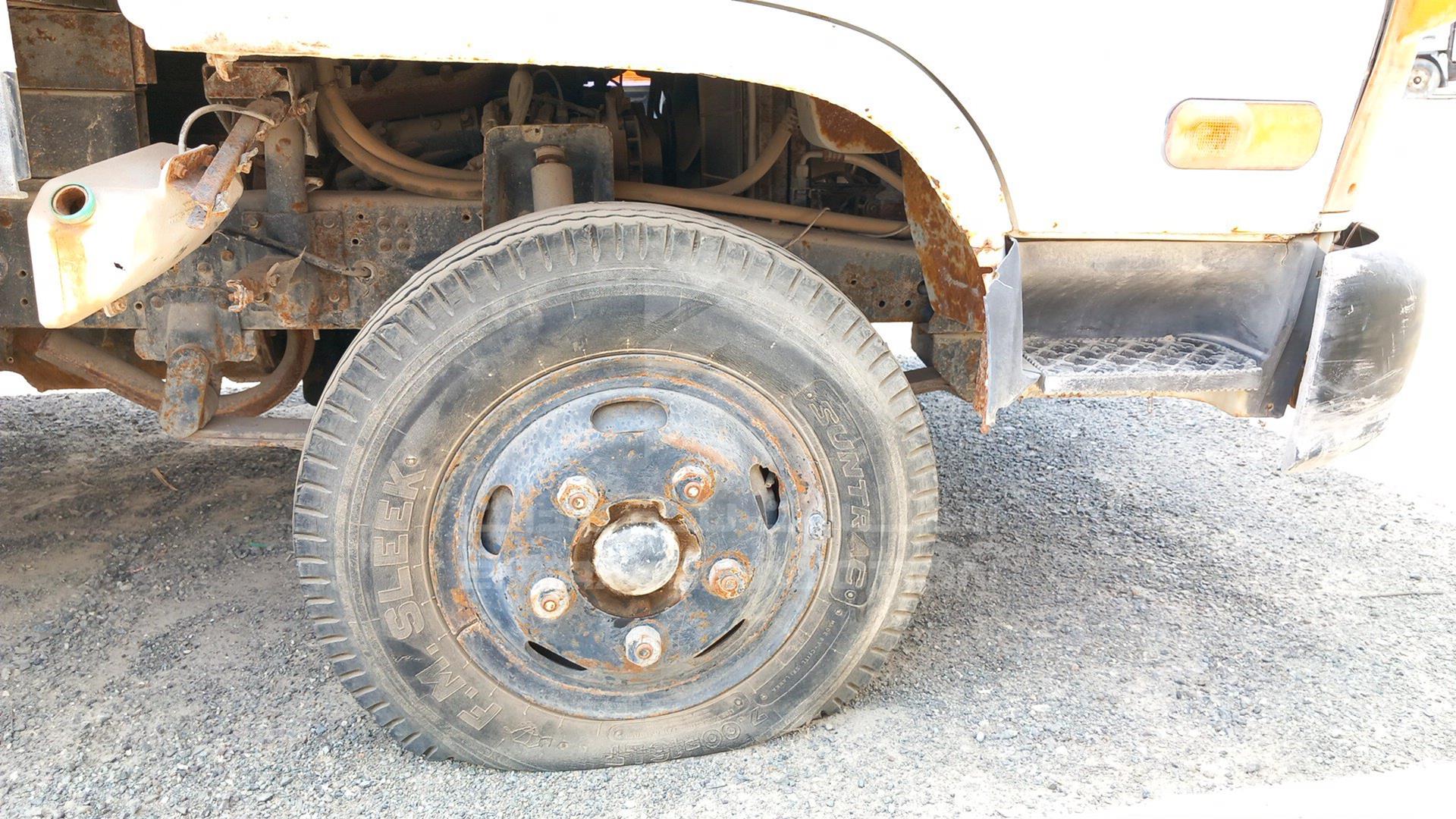 2005 HYUNDAI PICK UP VIN: KMFGA17FX5C022951