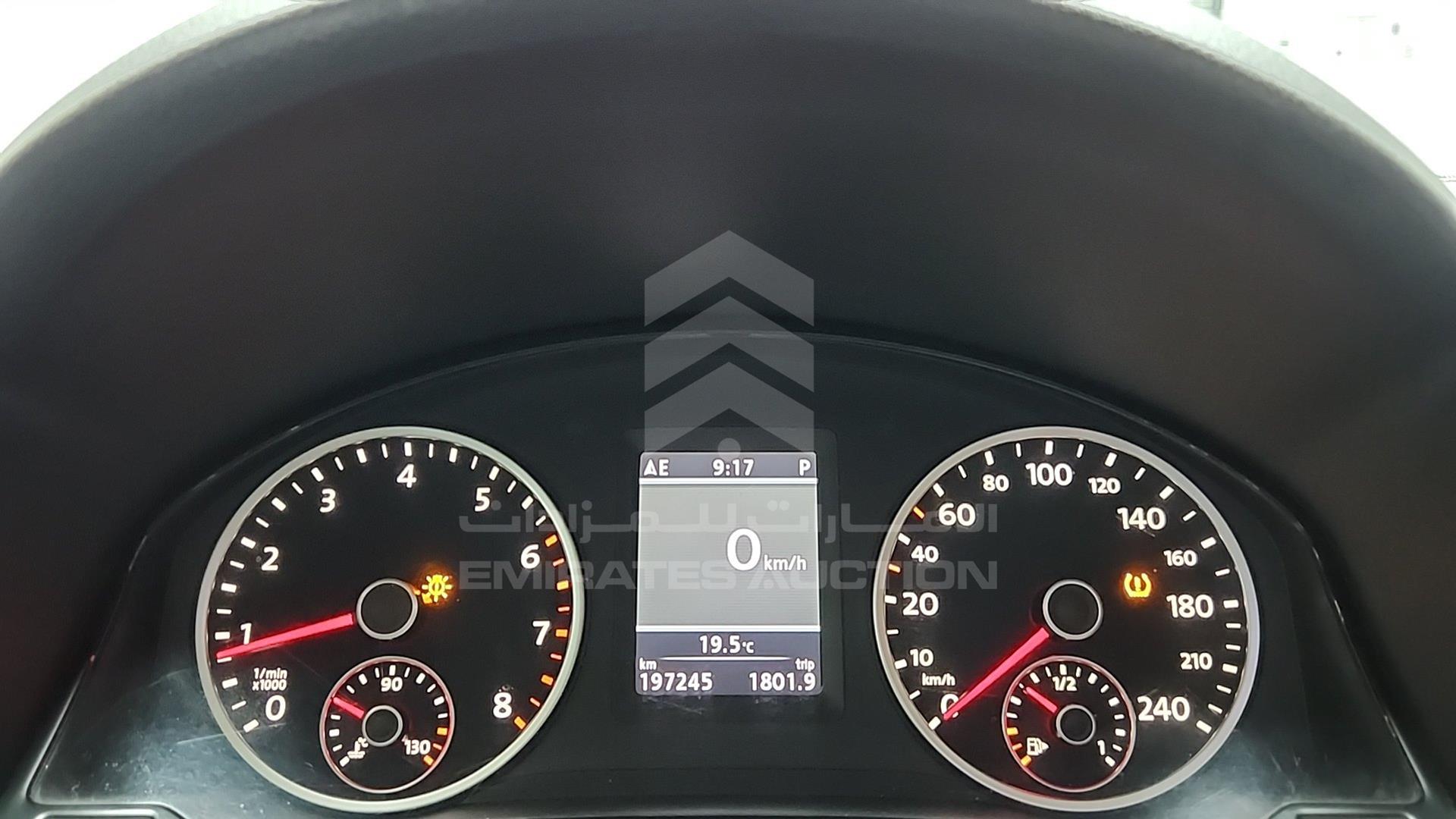 2012 VOLKSWAGEN TIGUAN VIN: WVGCE25N8CW510009