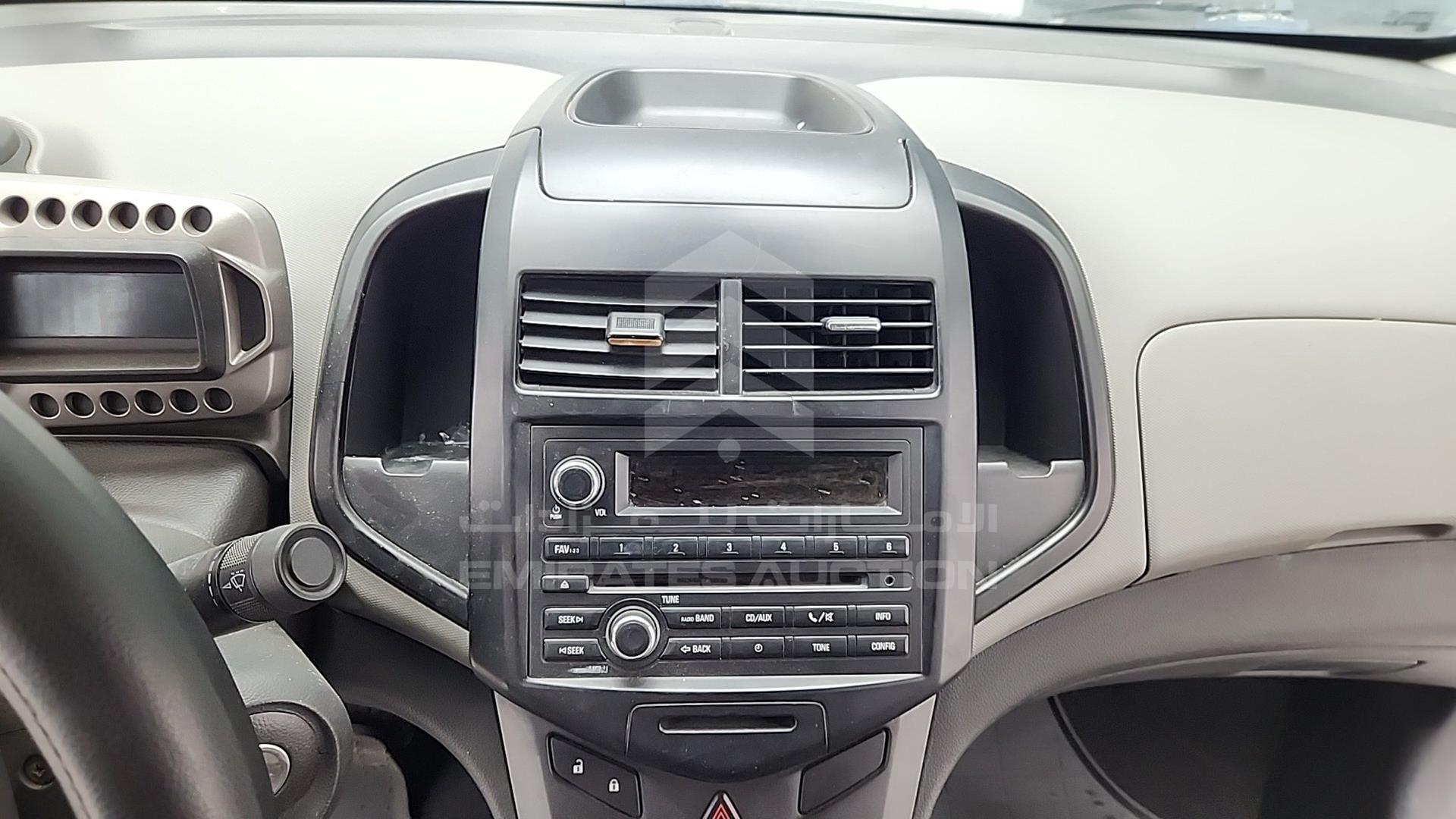 2013 CHEVROLET SONIC VIN: KL1JD5BEXDB021437