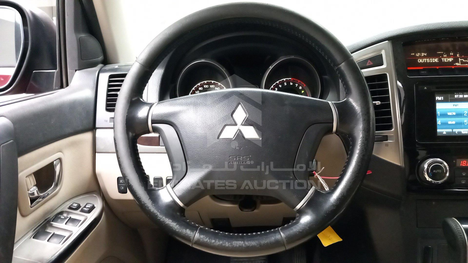 2016 MITSUBISHI PAJERO VIN: JMYLYV95WGJ706933