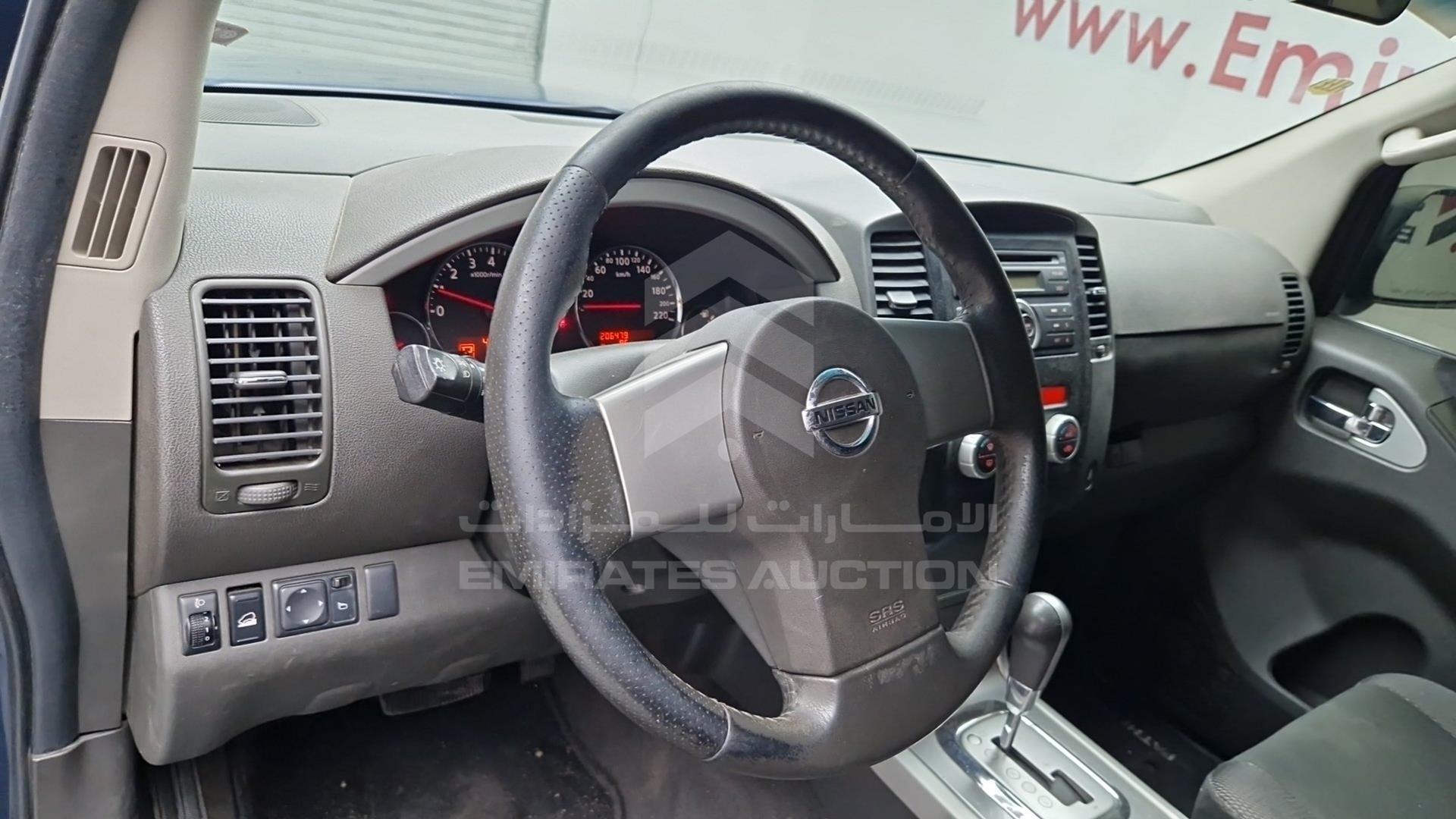 2015 NISSAN PATHFINDER VIN: VSKLR11A0FA580822