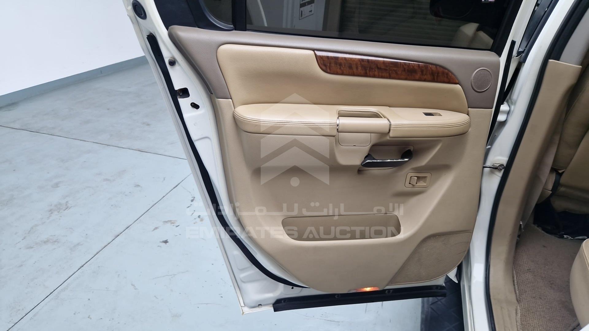 2011 NISSAN ARMADA VIN: 5N1AA0NCXBN606685