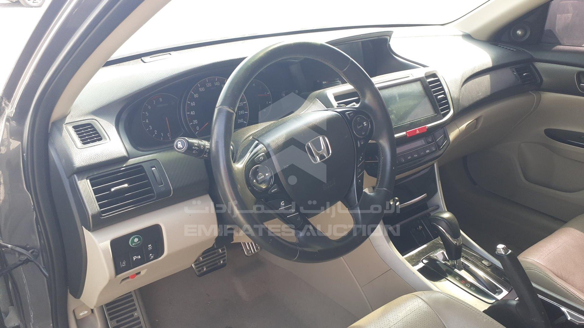 2017 HONDA ACCORD VIN: 1HGCR3695HA600918