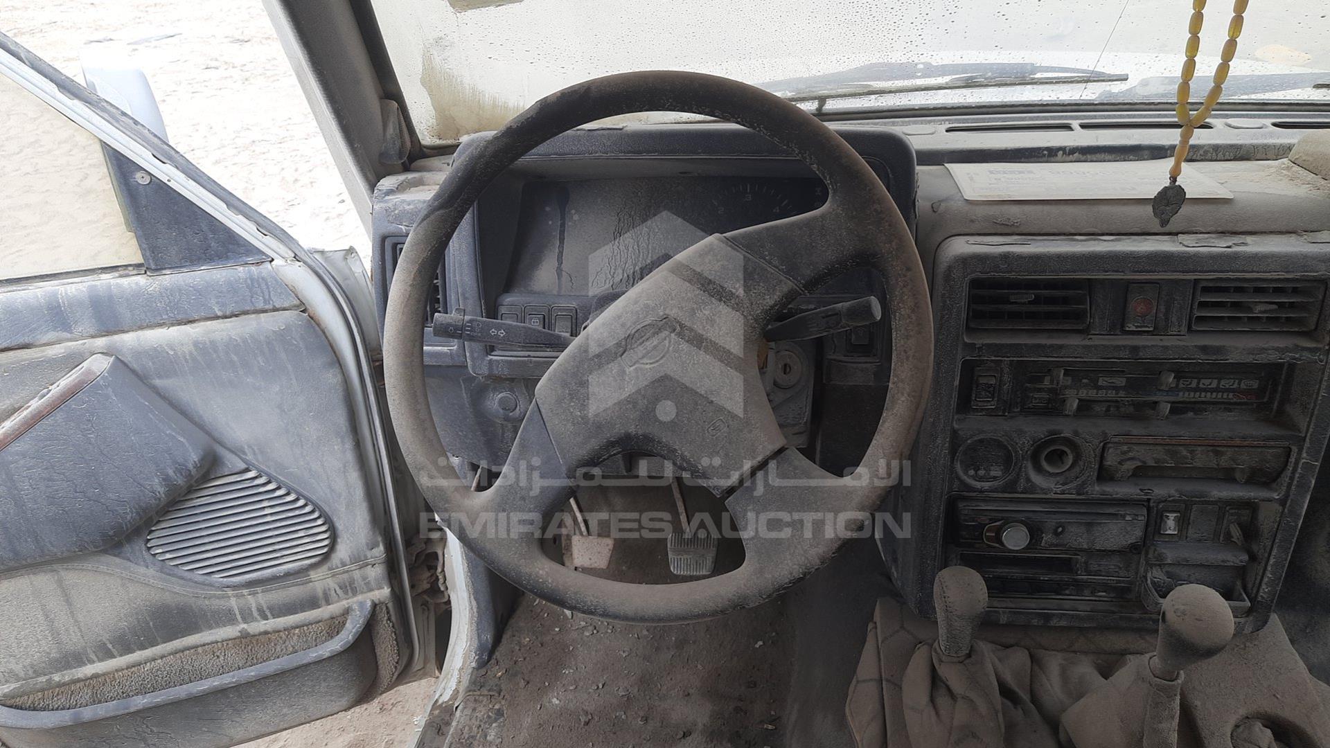 1993 NISSAN PATROL VIN: WGY60366163