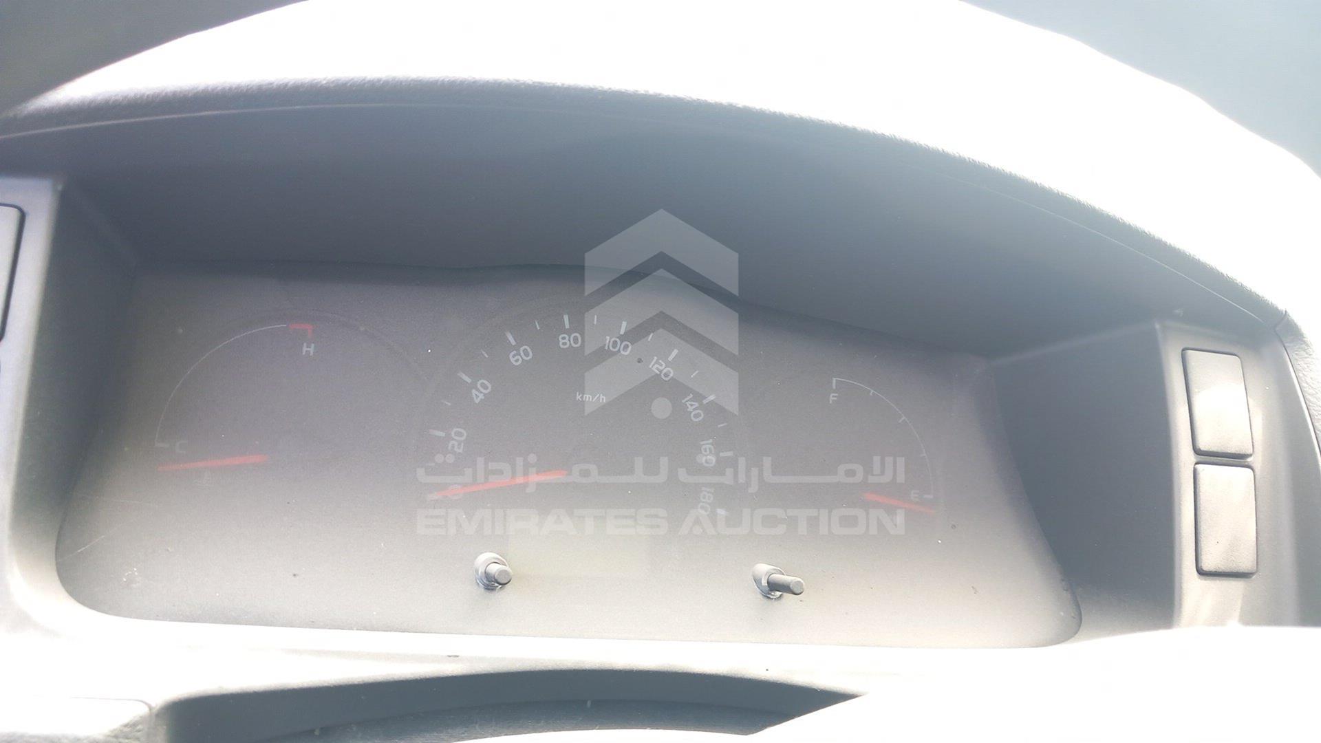 2014 TOYOTA HIACE VIN: JTGRX12P0E8042733