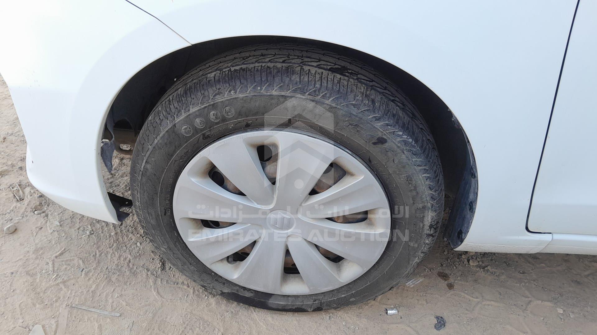 2016 SUZUKI ERTIGA VIN: MA3ZE8A19G0426050
