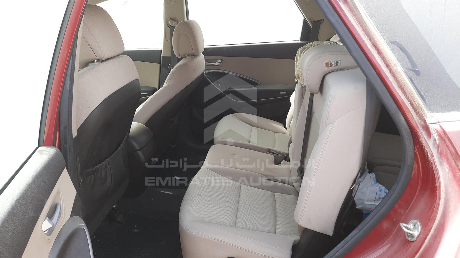 2015 HYUNDAI SANTA FE VIN: KMHSM81EXFU079194