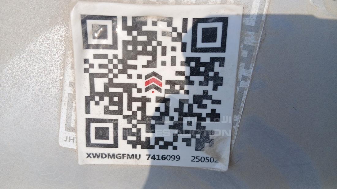 2000 Mazda 323 — General — Photo 25